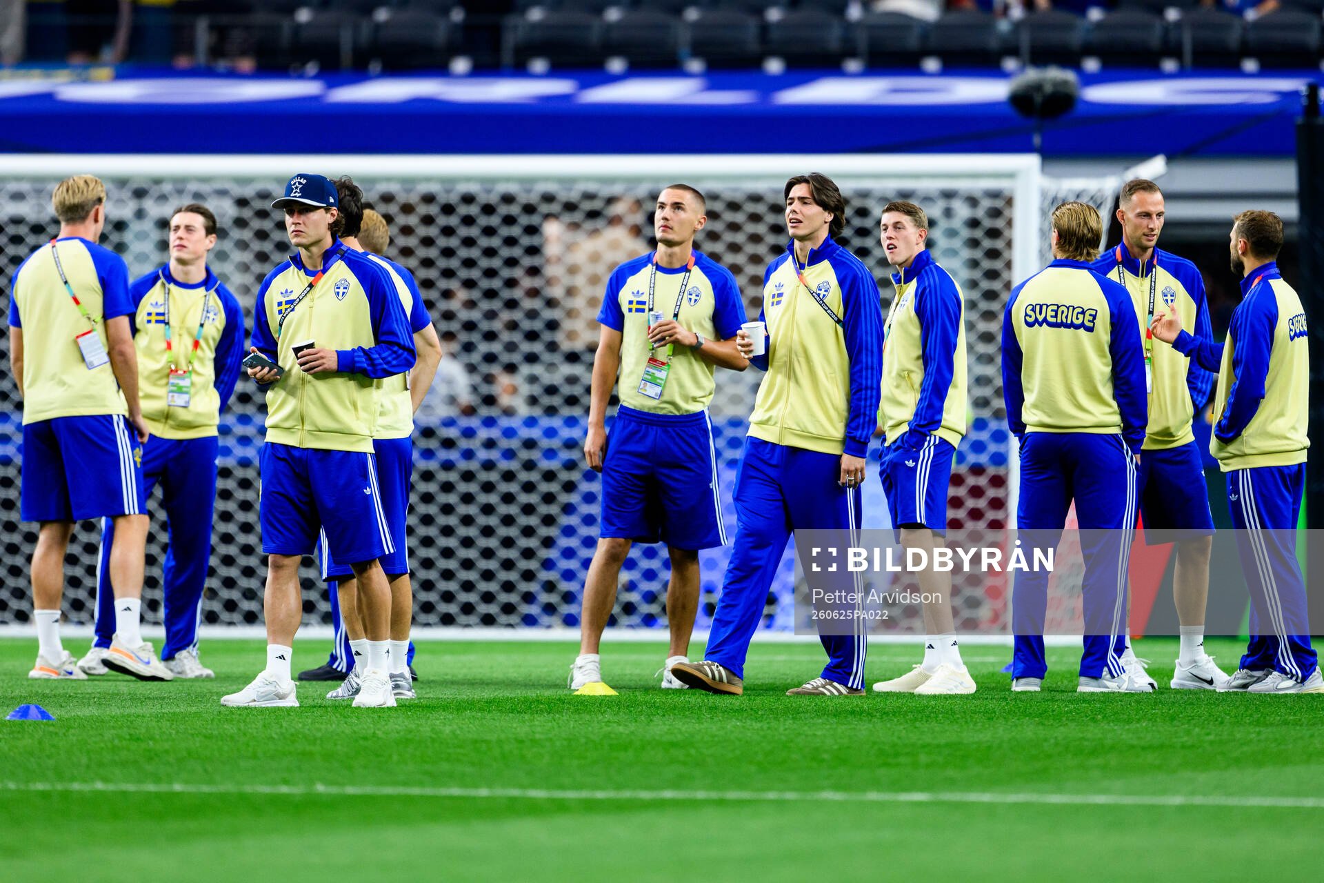 Mattias Svanberg, Gustaf Lagerbielke and goalkeeper Jacob