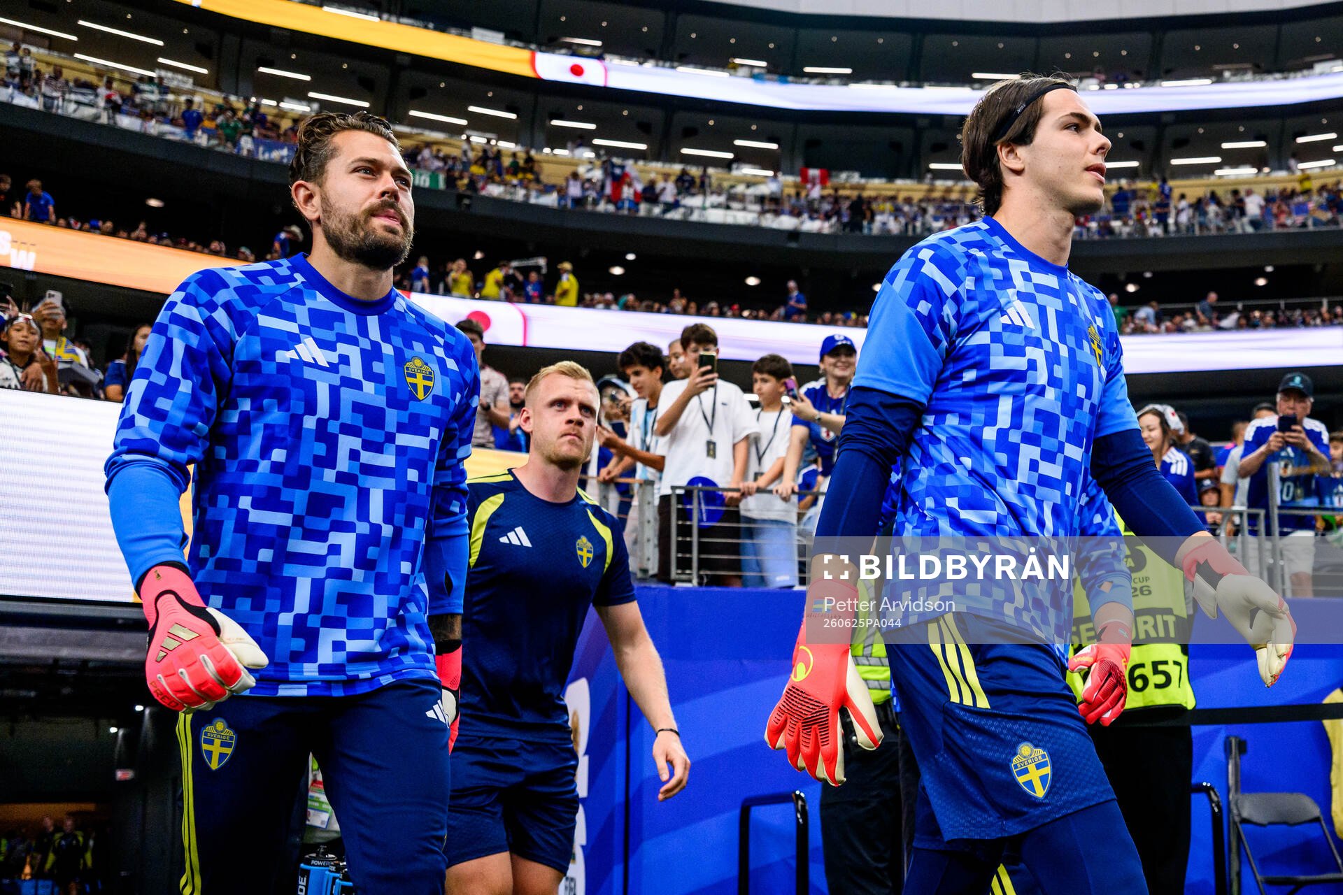 Goalkeeper Kristoffer Nordfeldt and goalkeeper Jacob Widell