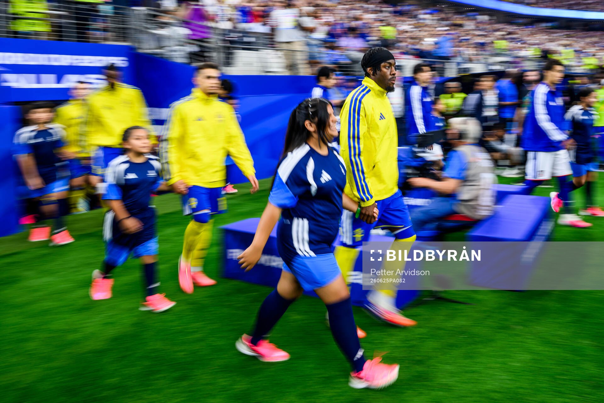 Anthony Elanga of Sweden