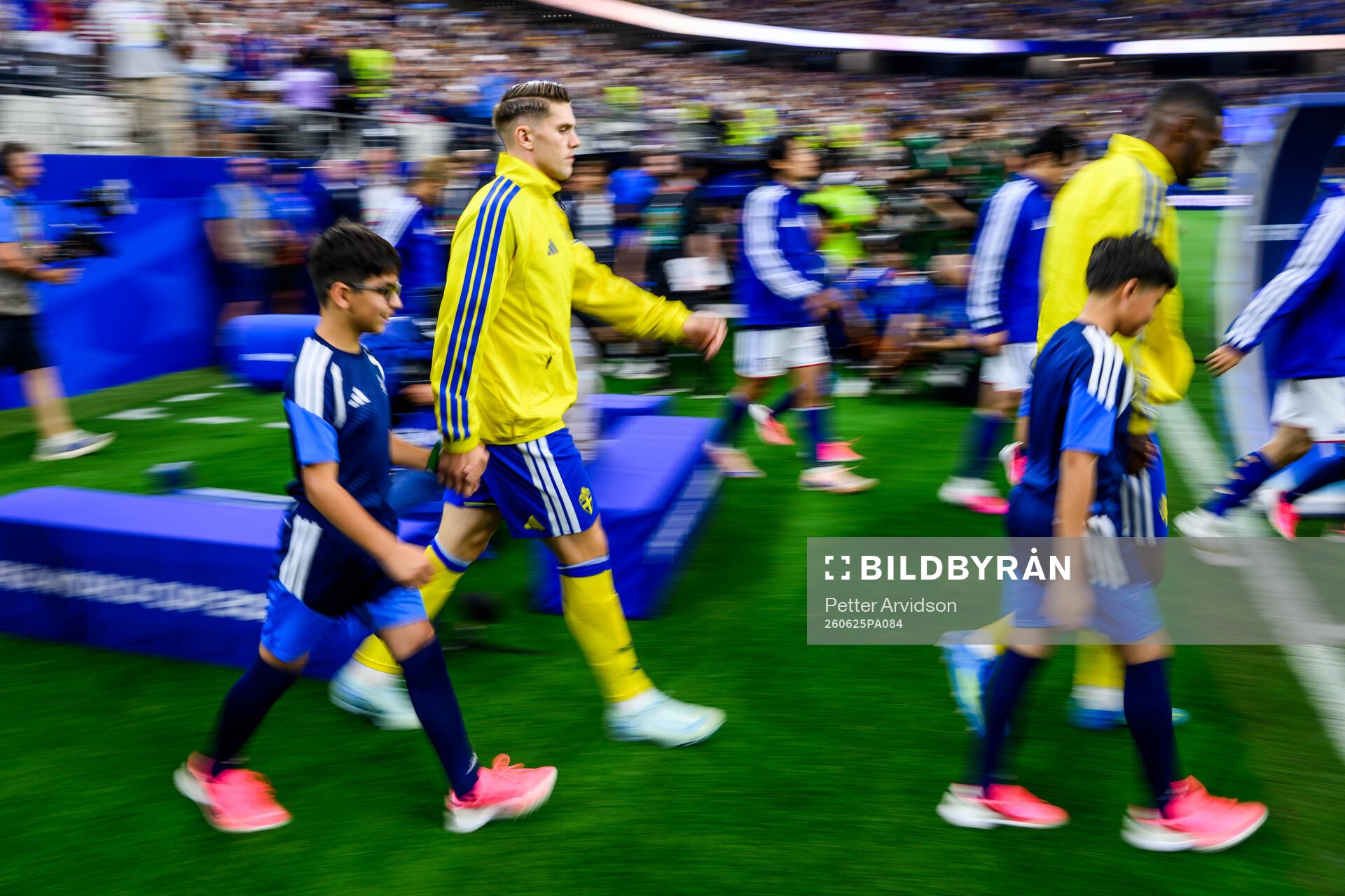 Viktor Gyökeres of Sweden