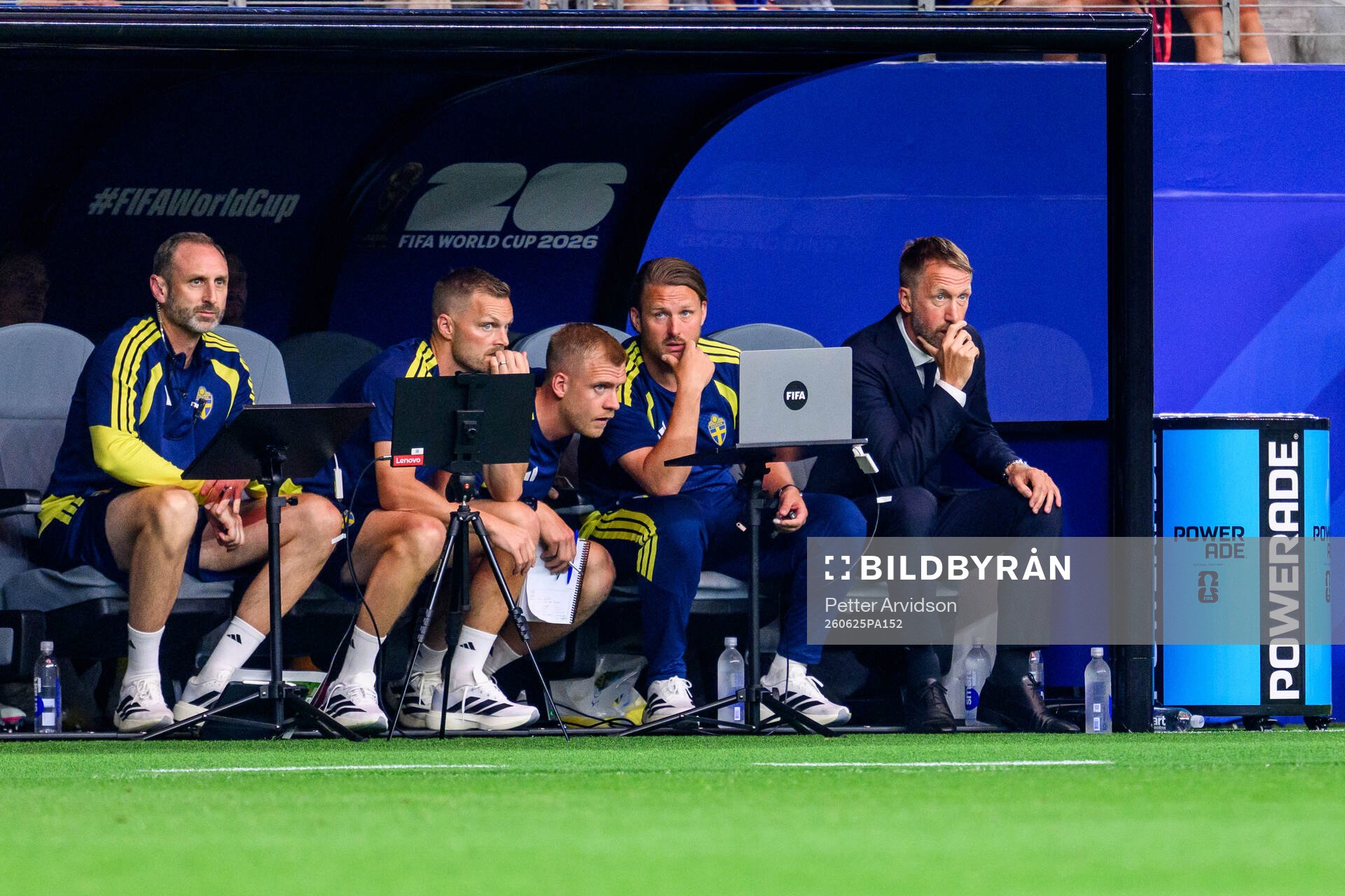 Assistant coach Andreas Georgson, Assistant coach Sebastian