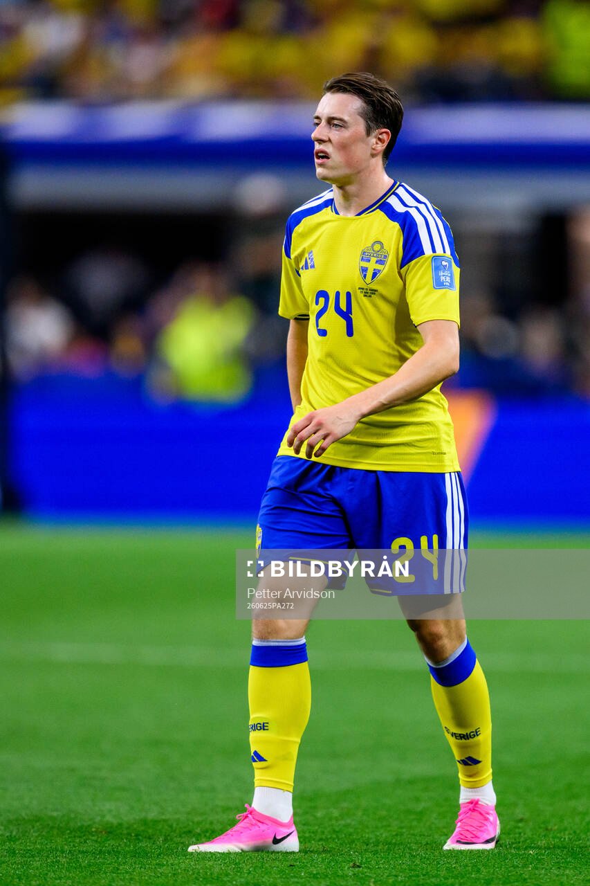 Elliot Stroud of Sweden