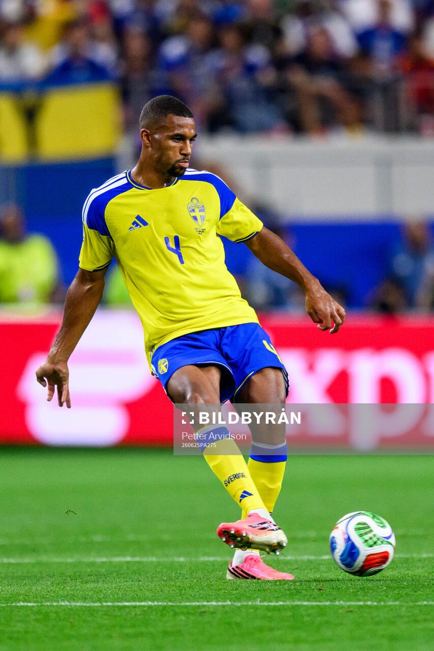 Isak Hien of Sweden