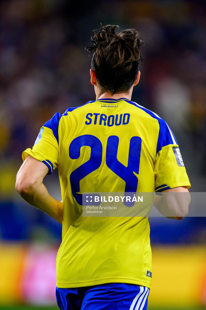 Elliot Stroud of Sweden