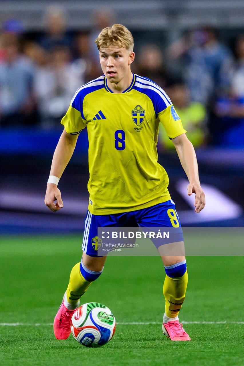 Daniel Svensson of Sweden