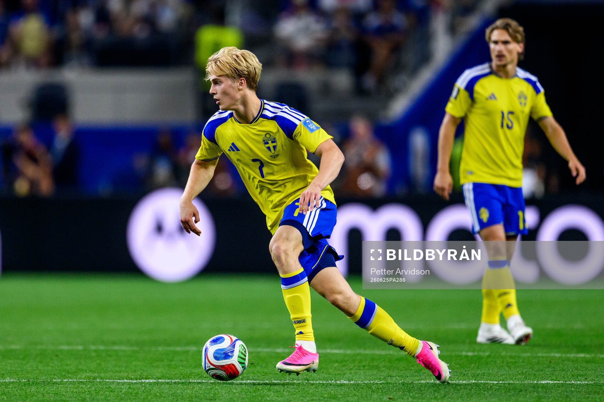 Lucas Bergvall of Sweden