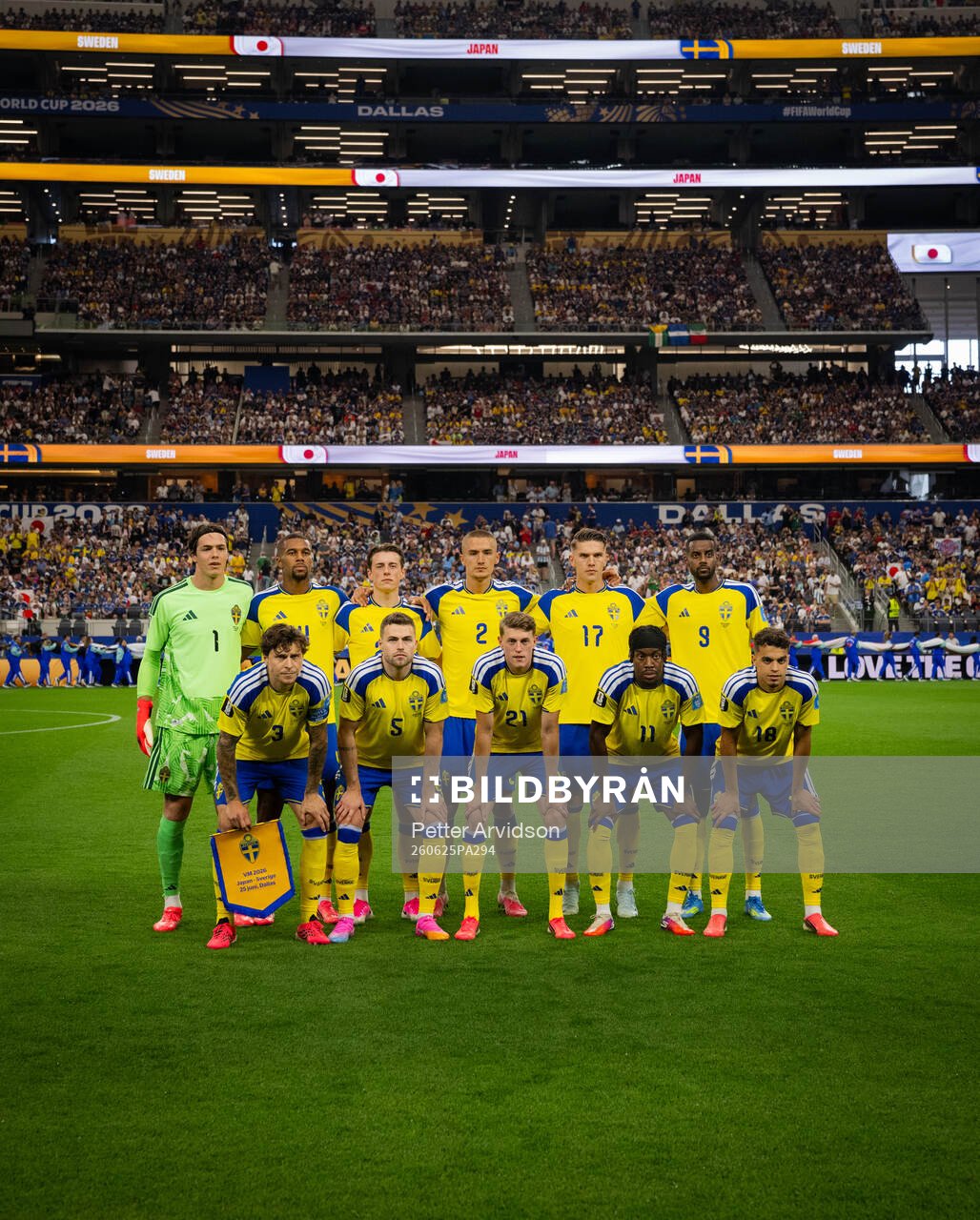 The starting eleven of Sweden pose for a team picture