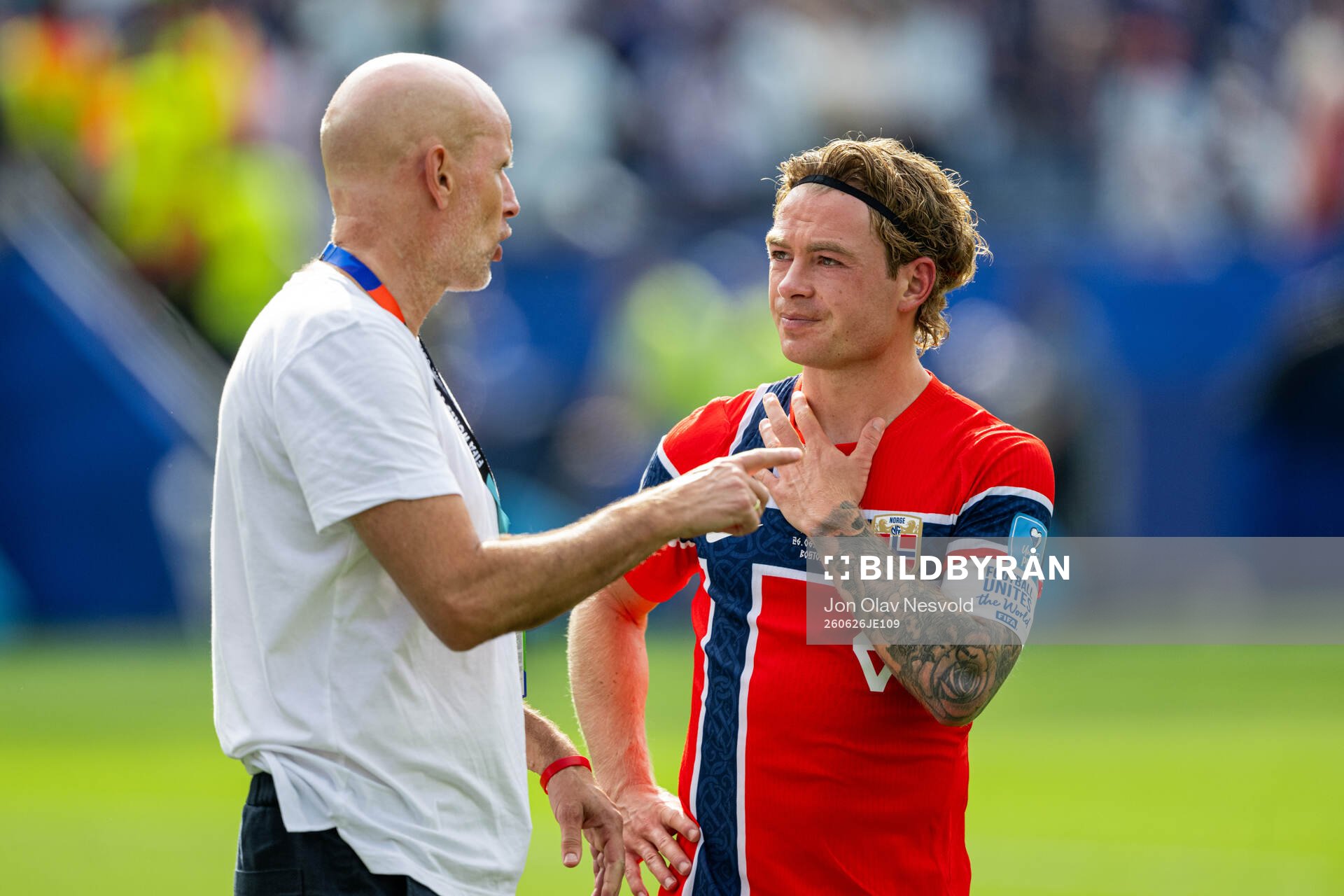 Head coach Ståle Solbakken and Patrick Berg of Norway