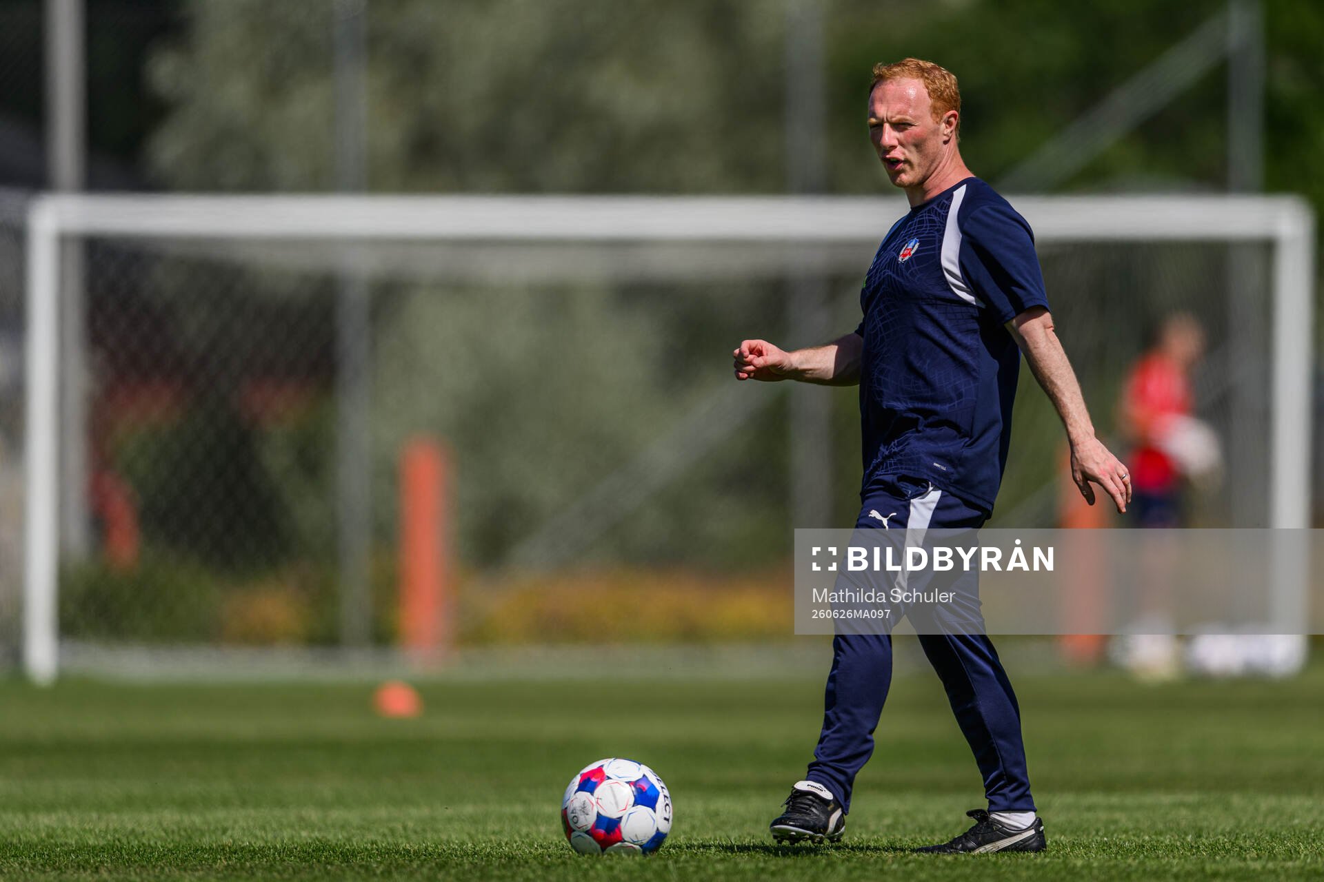 Manager Stevie Grieve
