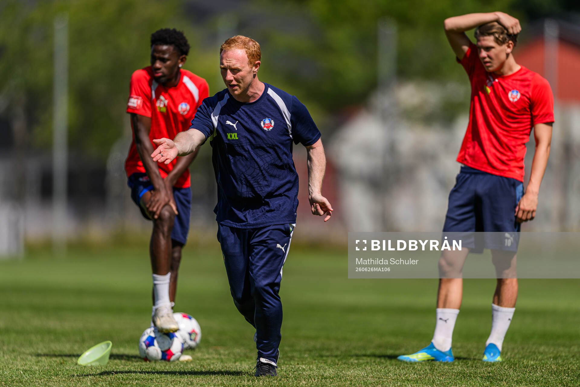 Manager Stevie Grieve