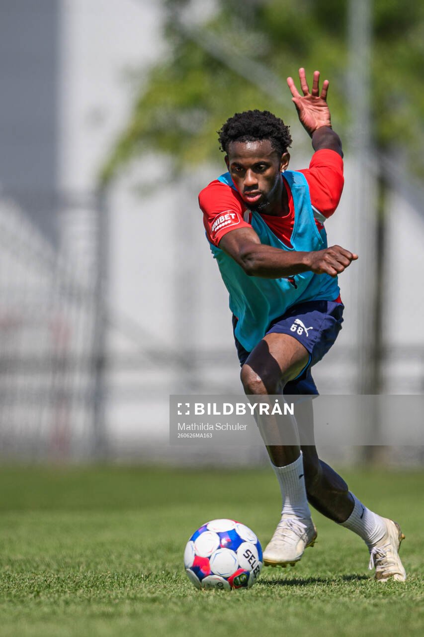 Clancy Valere Biten