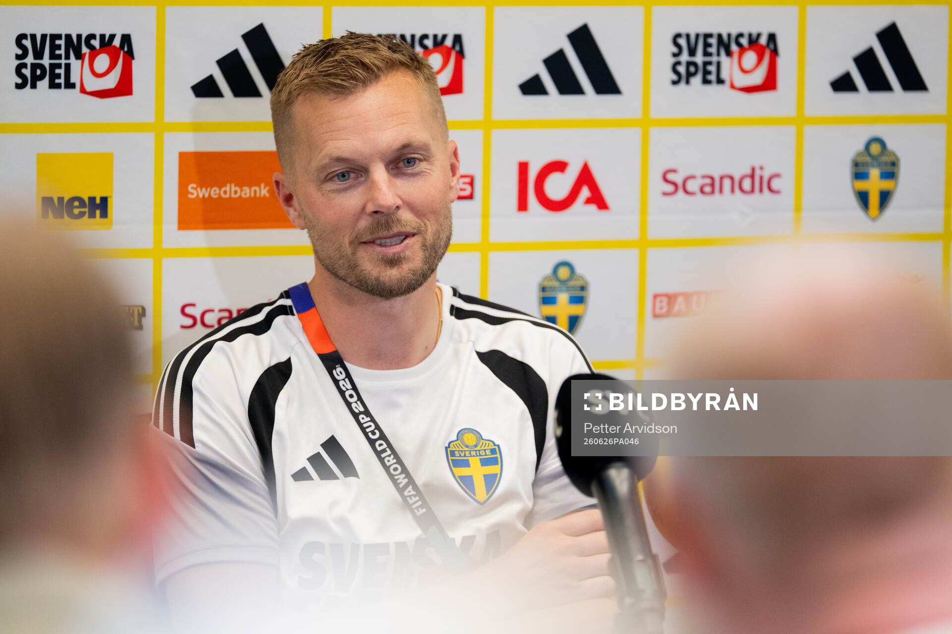 Assistant coach Sebastian Larsson of the Swedish men's