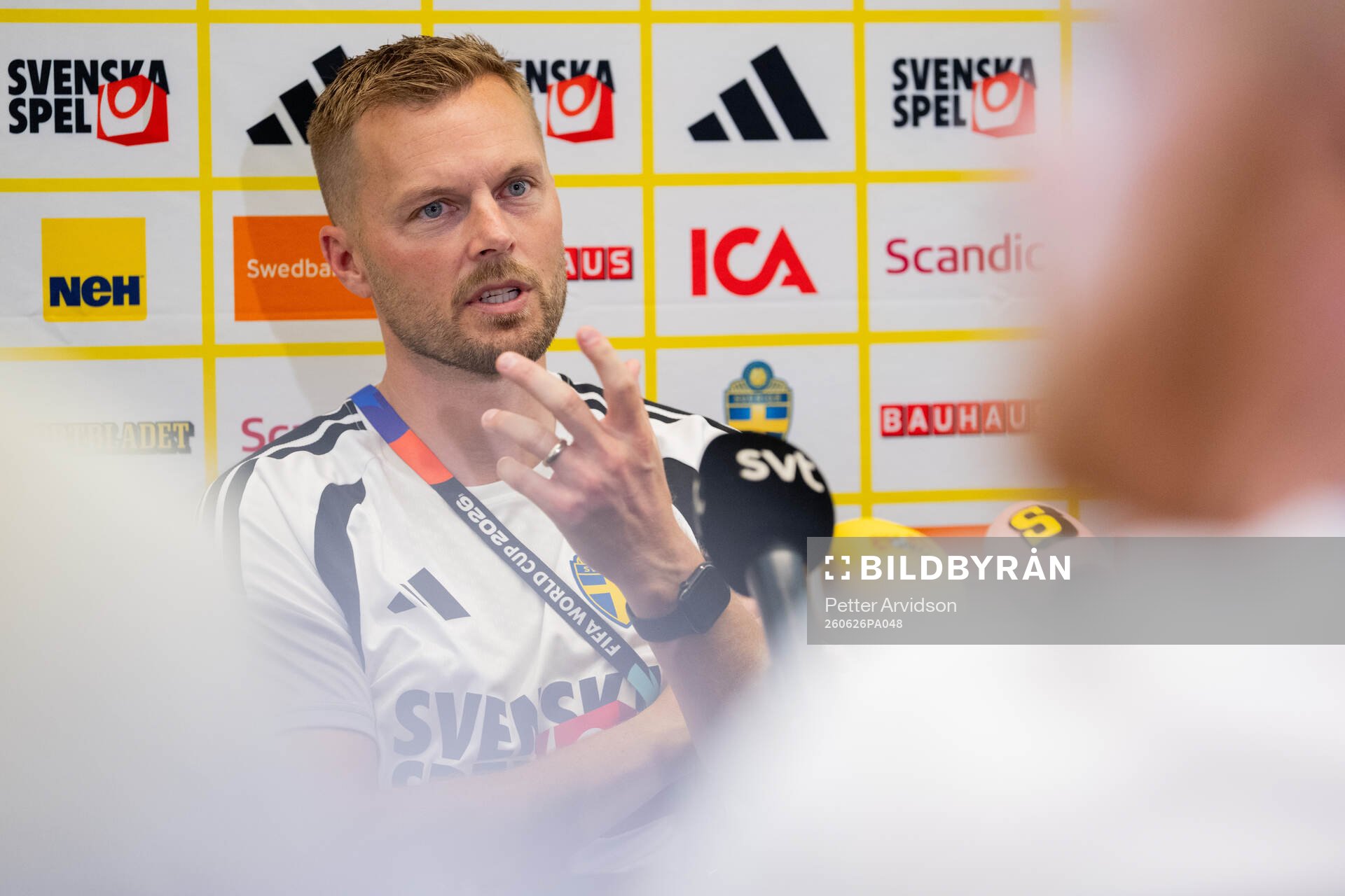 Assistant coach Sebastian Larsson of the Swedish men's