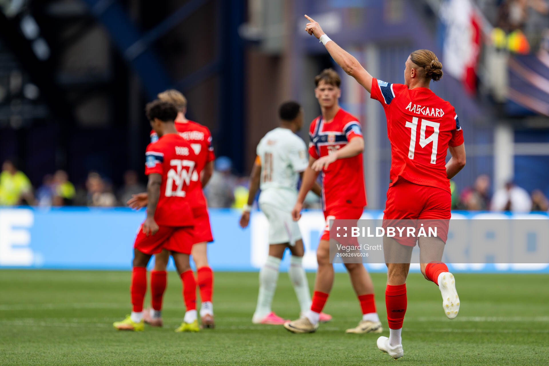 Thelo Aasgaard of Norway celebrates