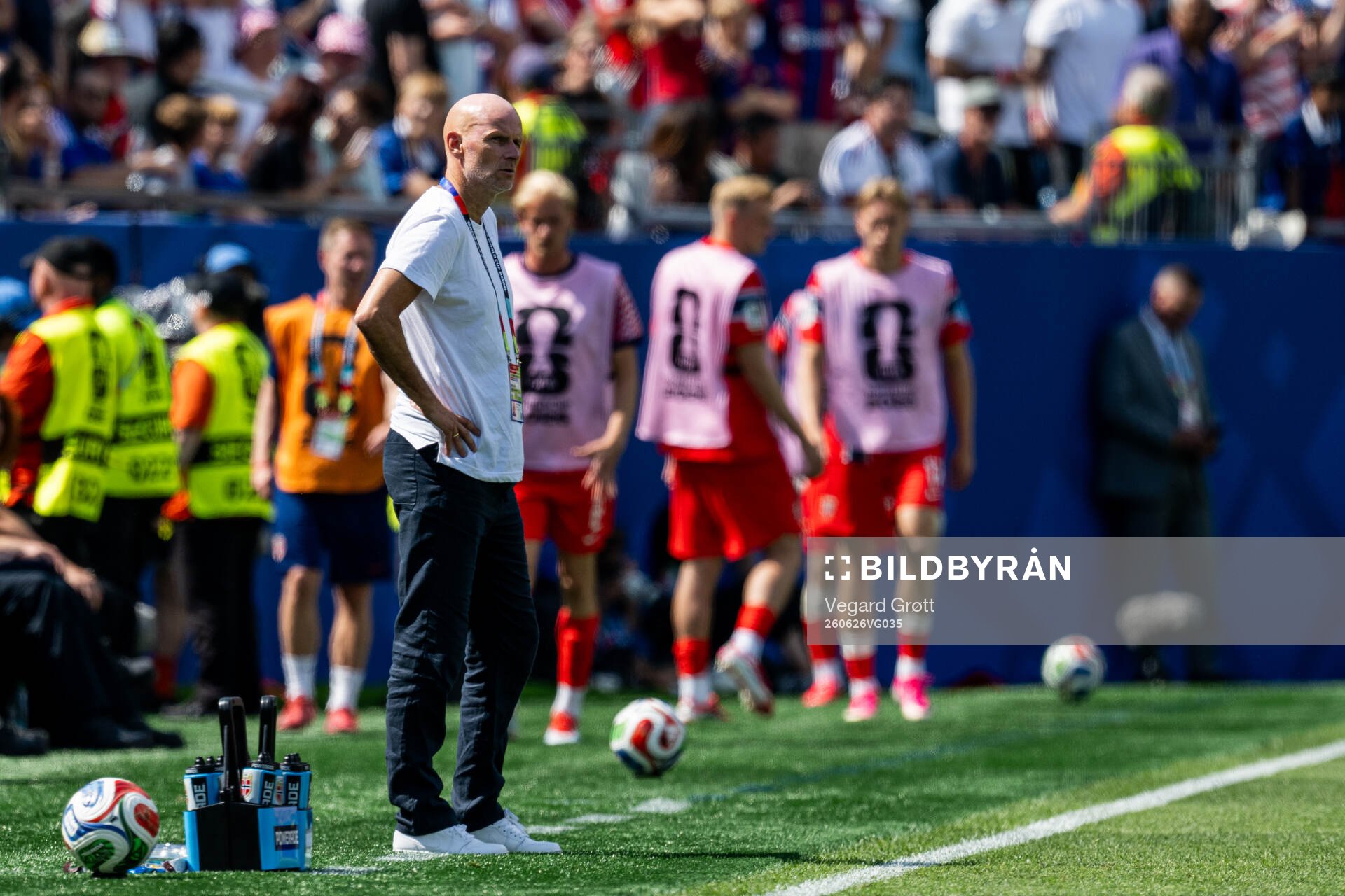 Head coach Ståle Solbakken of Norway