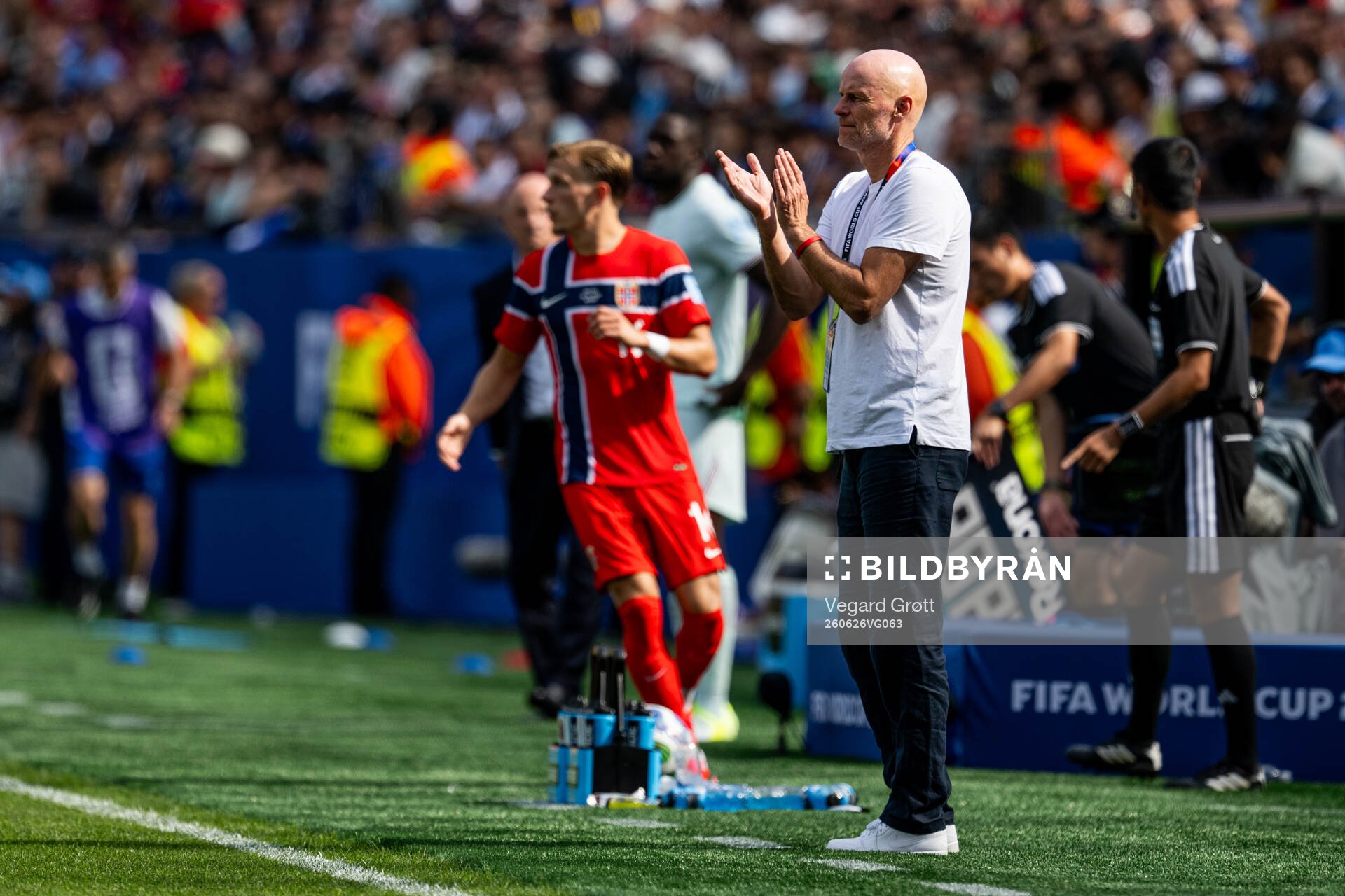 Head coach Ståle Solbakken of Norway