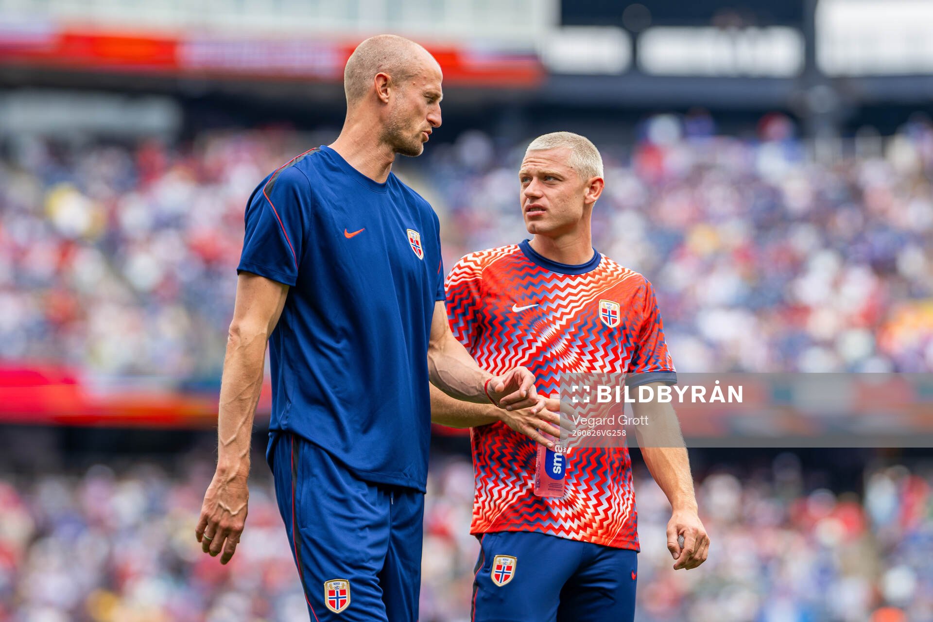 Brede Hangeland, player manager of Norway, and Julian
