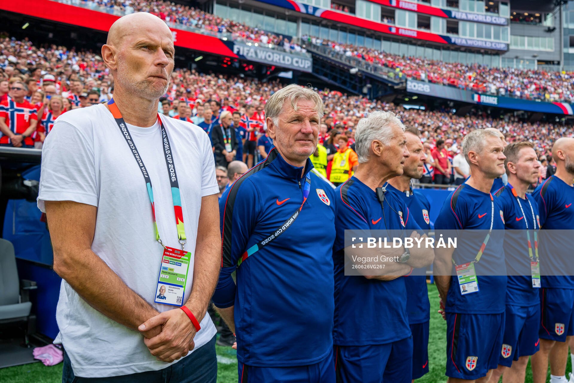 Head coach Ståle Solbakken and assistant coach Kent