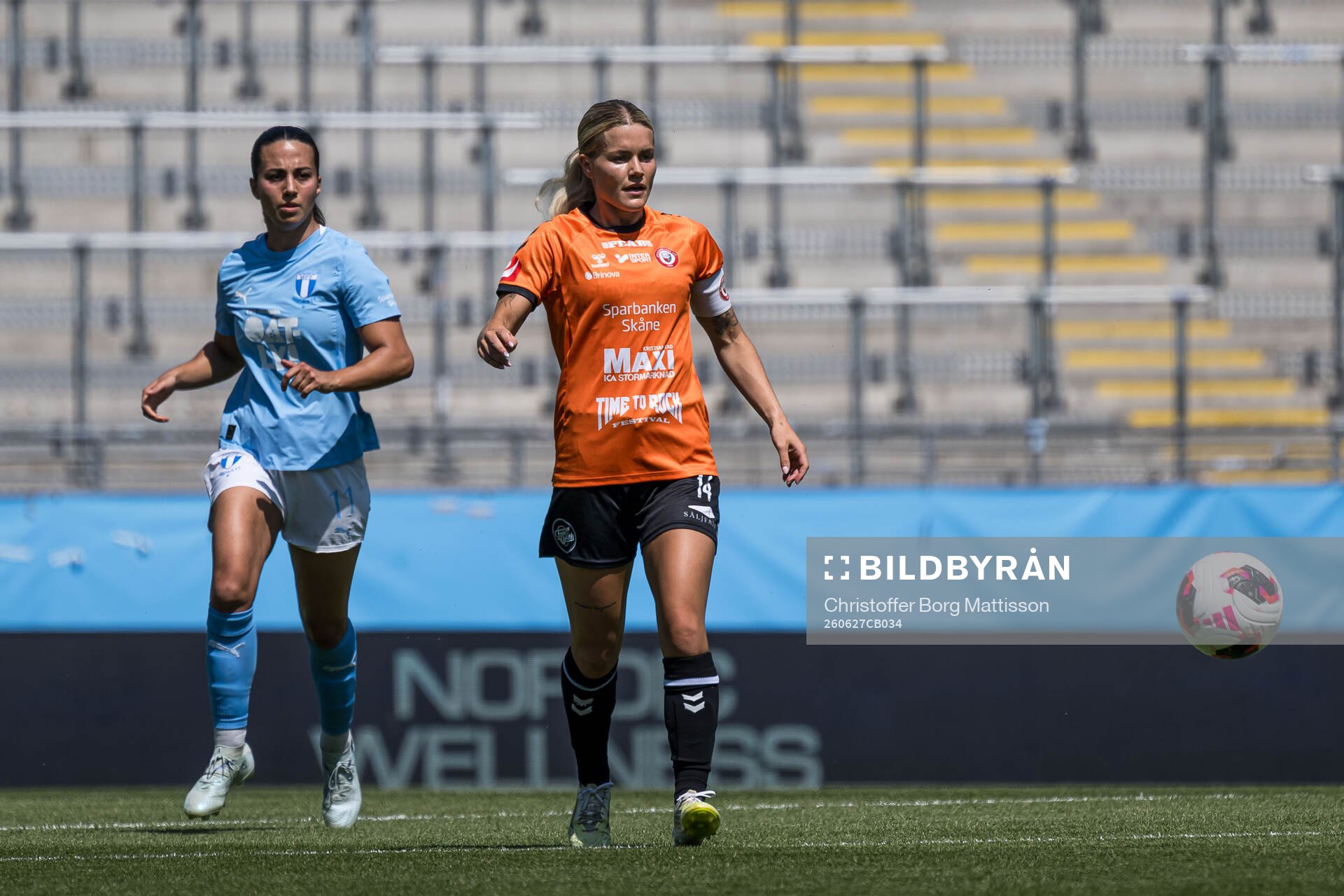 Malmö FFs Vesna Milivojevic och Kristianstads Tilda Persson