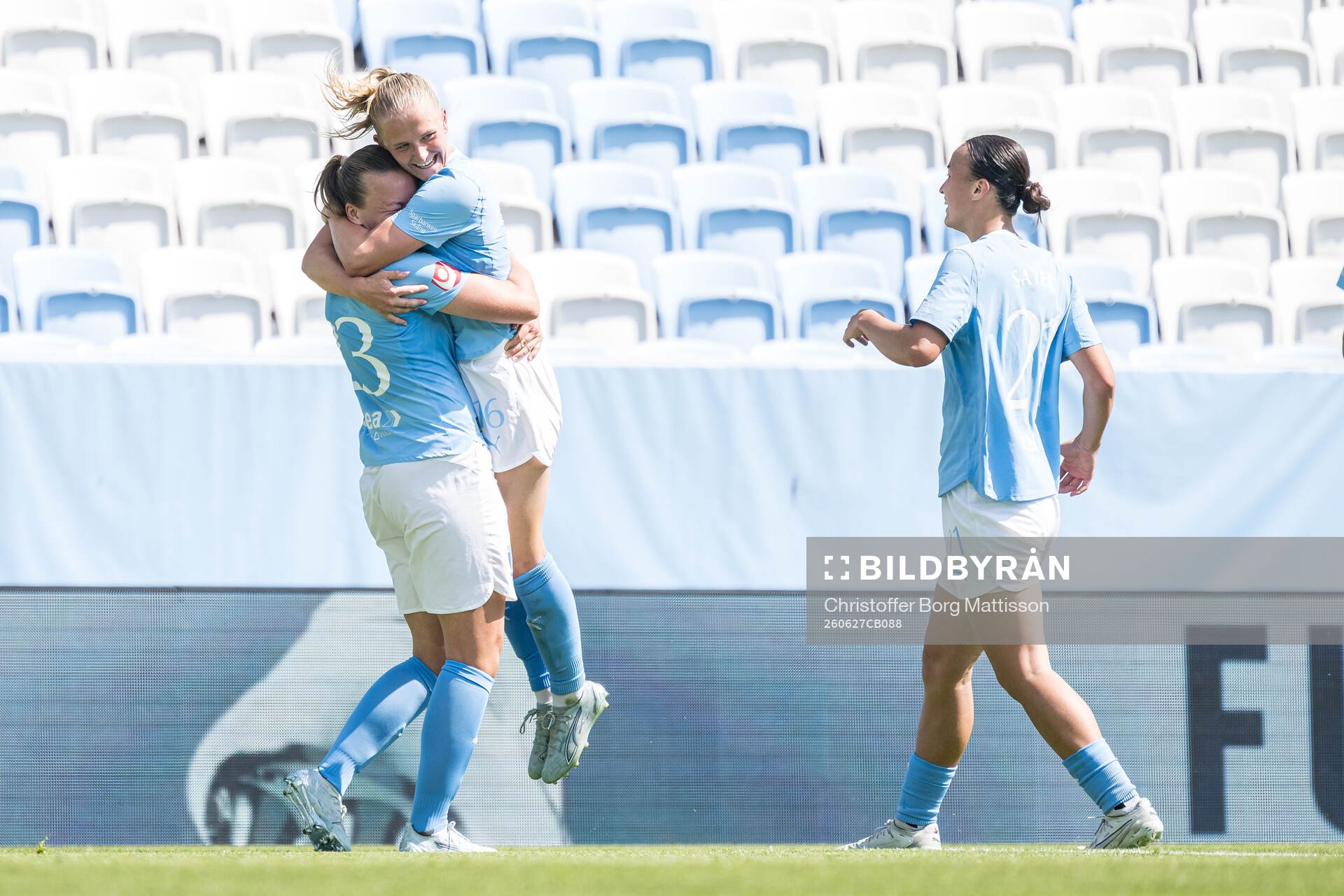 Malmö FFs Sara Kanutte Sørensen Fornes, Tuva Skoog och