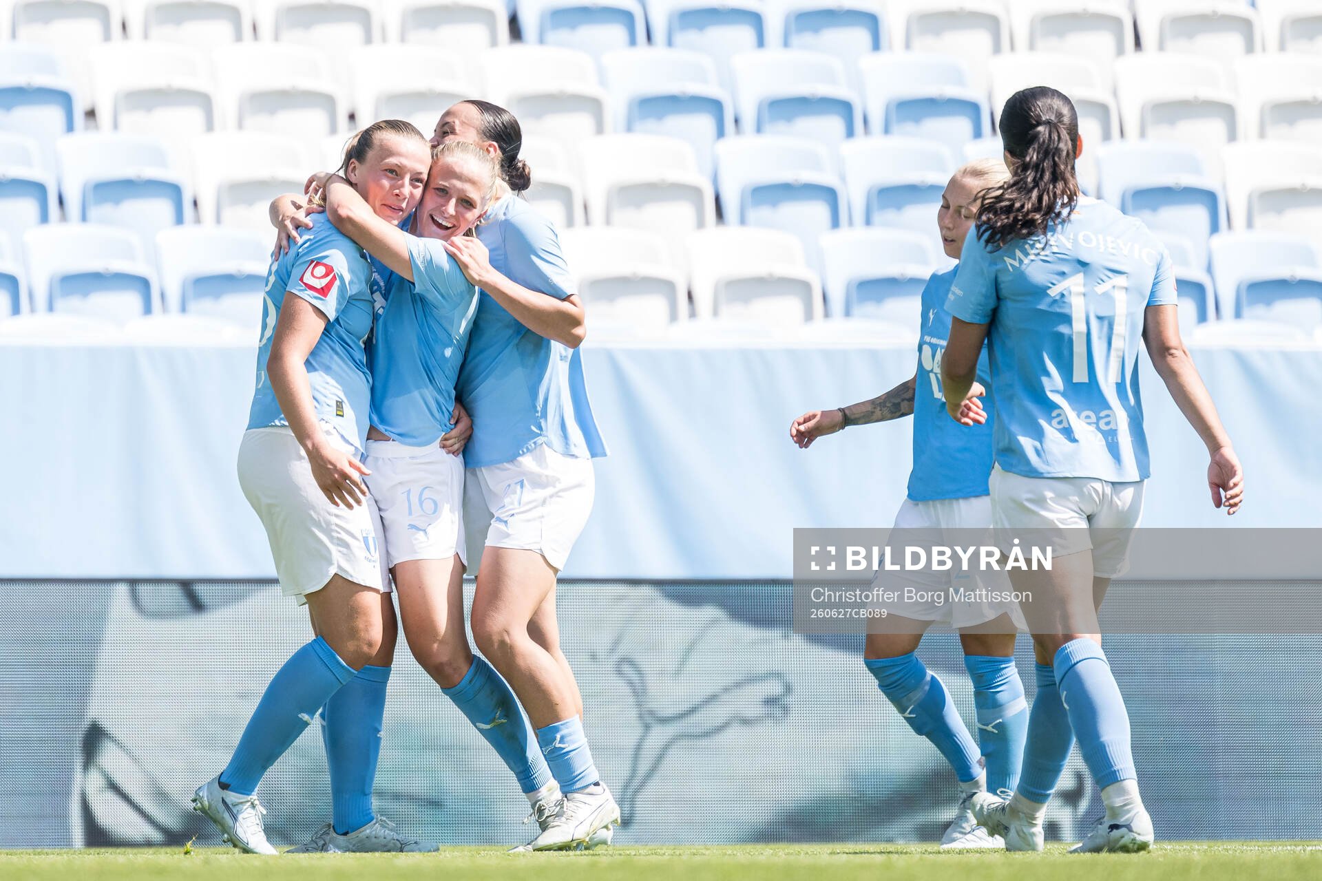 Malmö FFs Sara Kanutte Sørensen Fornes, Tuva Skoog och