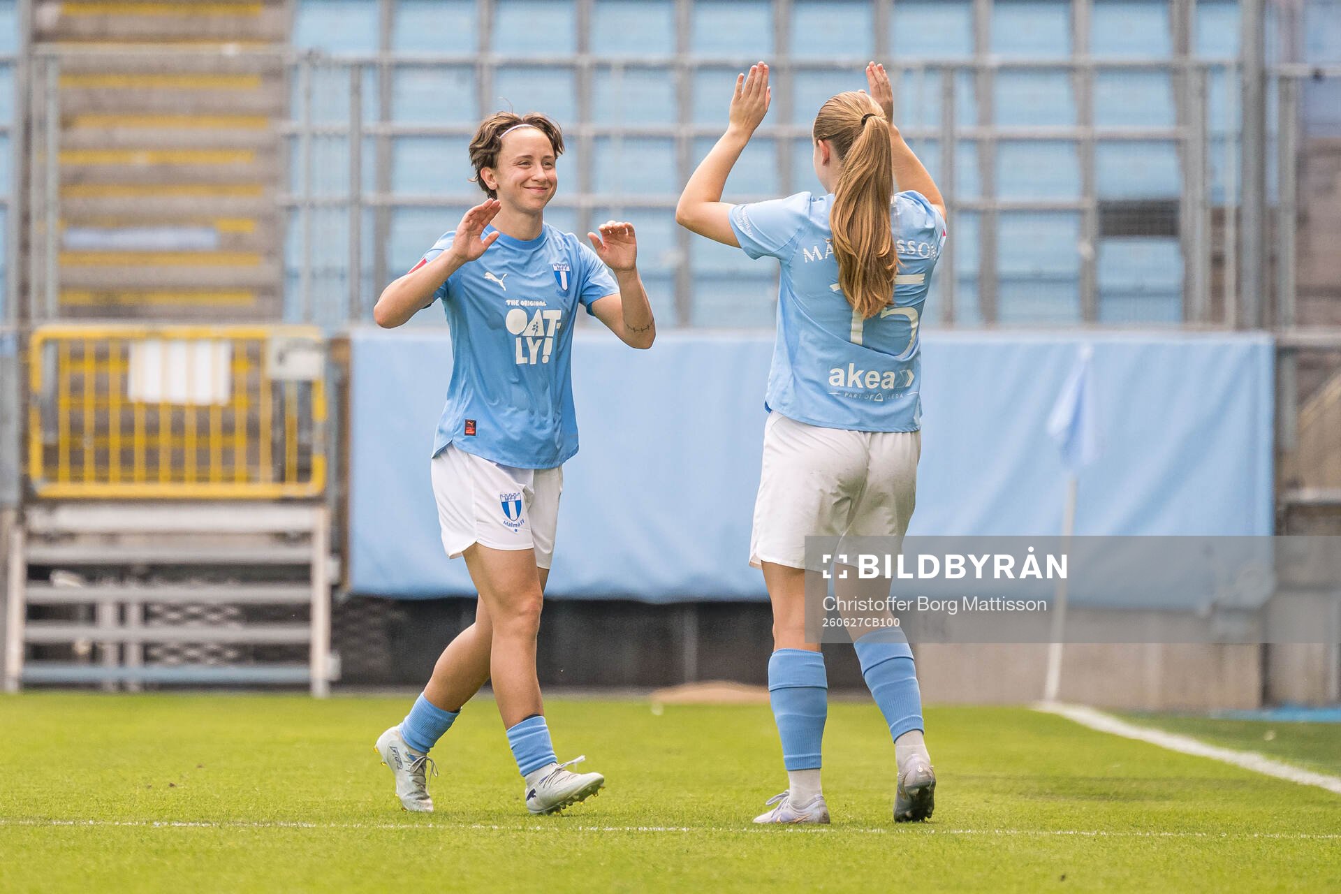 Malmö FFs Miljana Ivanovic och Agnes Mårtensson