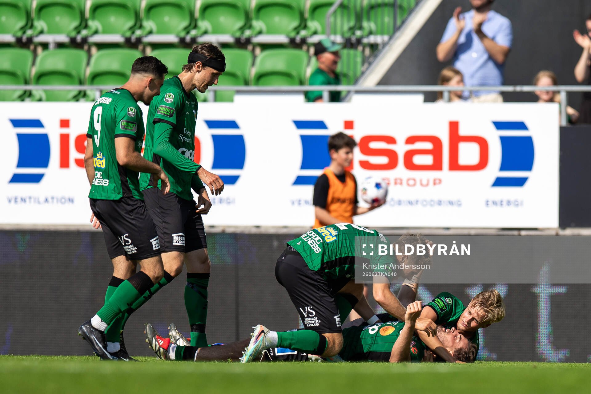 Varbergs Erion Sadiku jublar