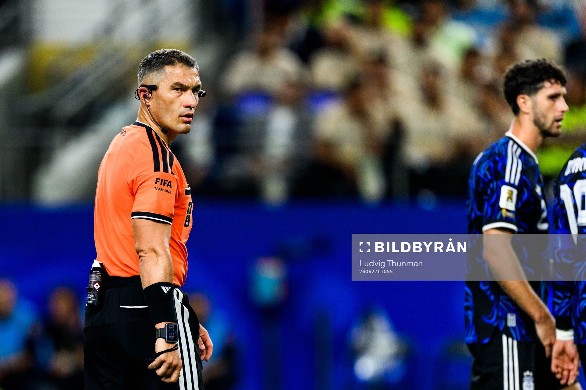 Referee Istvan Kovacs