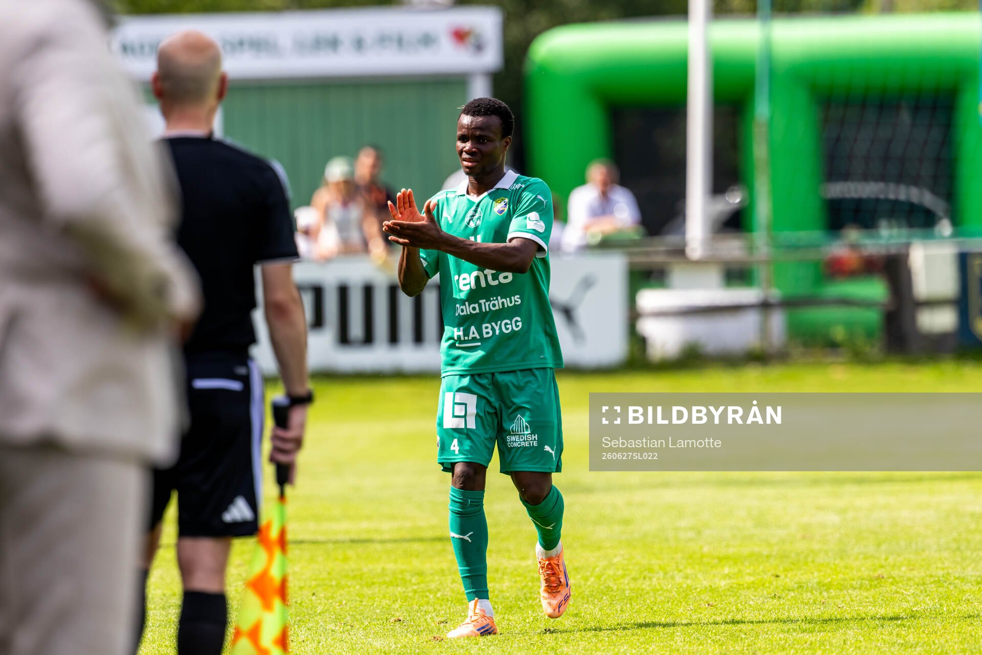 Ljungskiles Issaka Seidu skadad och utbytt