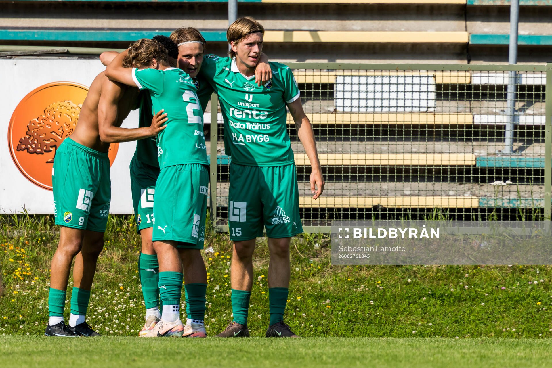 Ljungskiles Alex Rasheed jublar