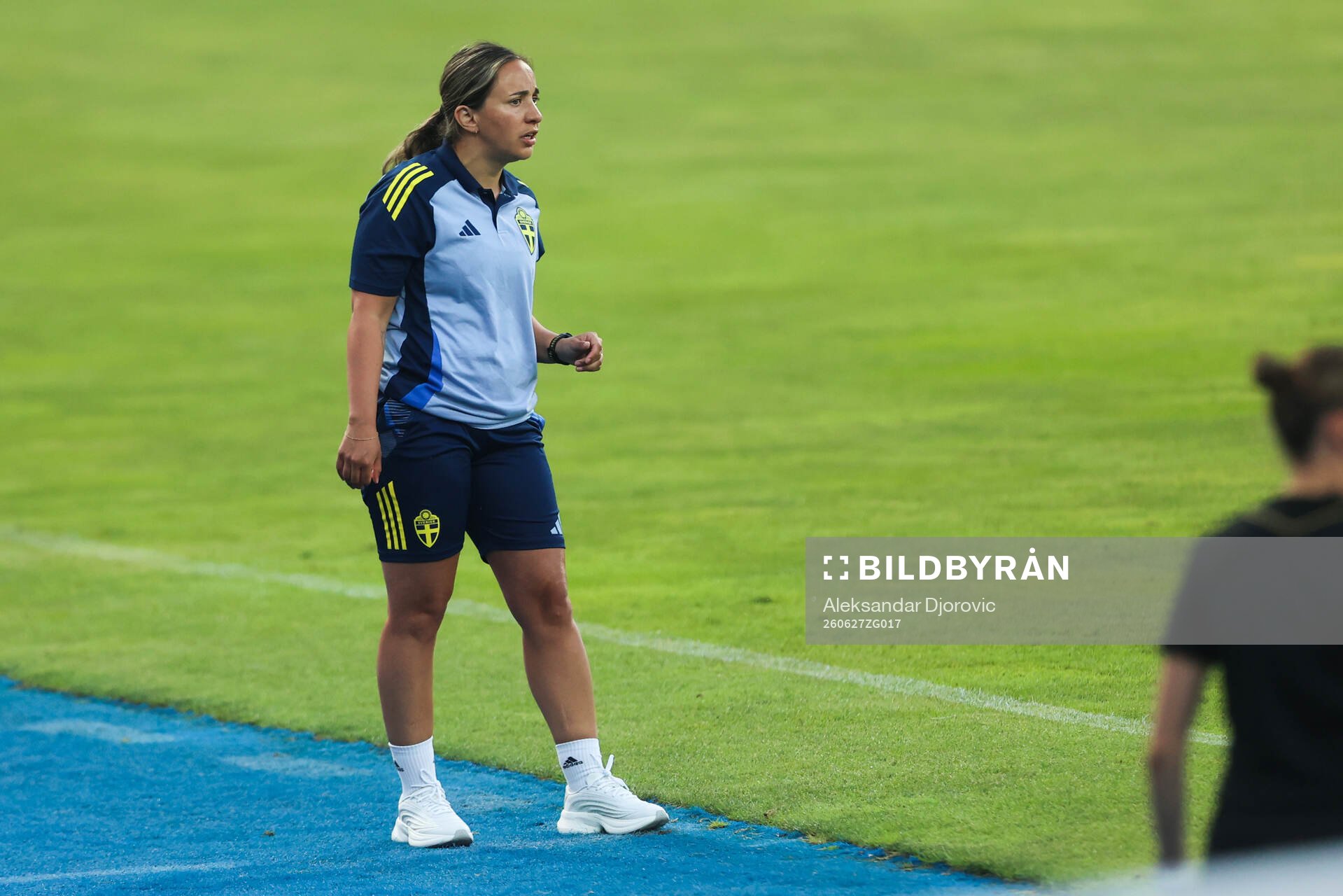 Coach Briana Campos of Sweden