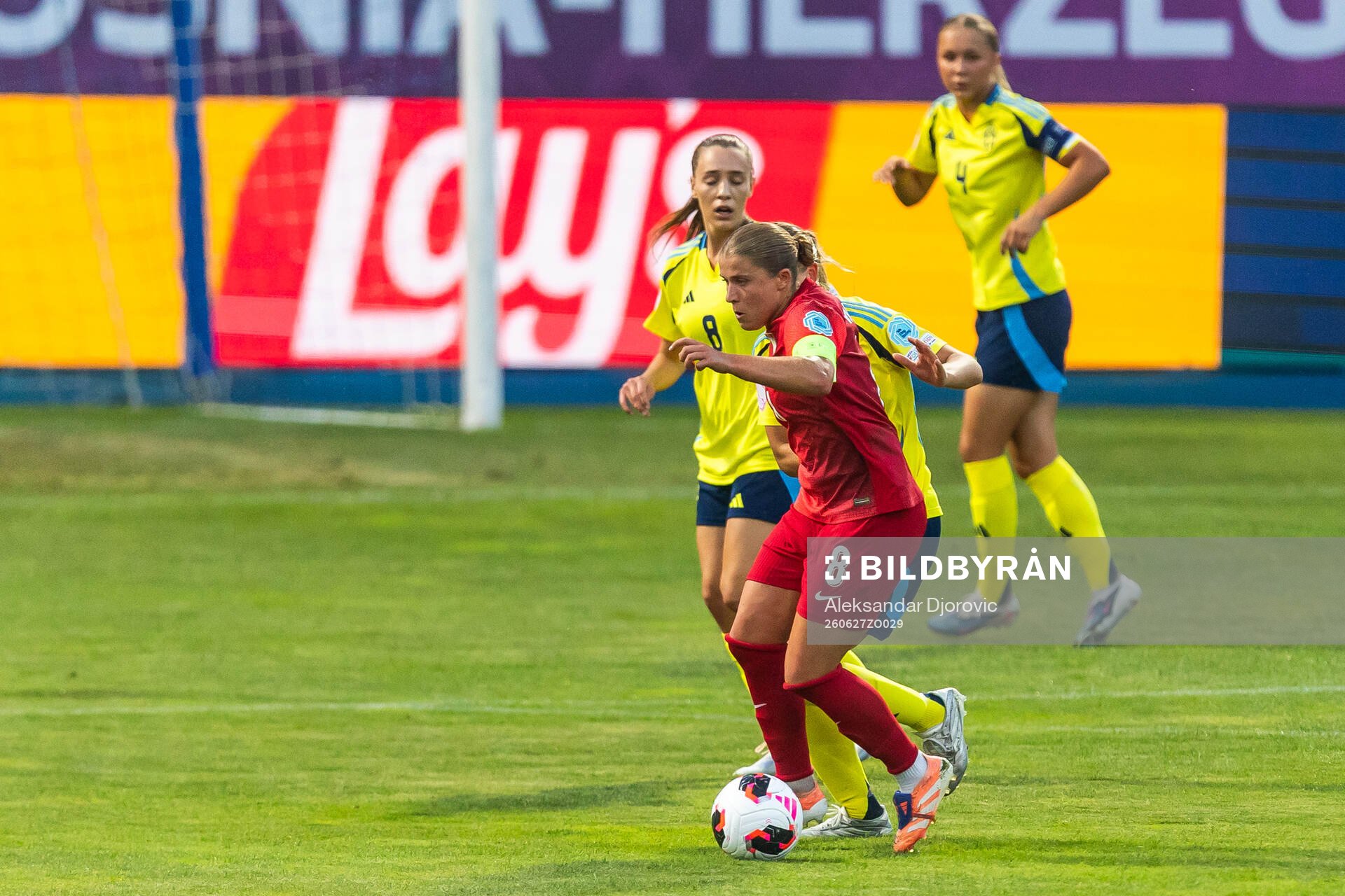 Augusta Priks of Sweden and Zuzanna Witek of Poland