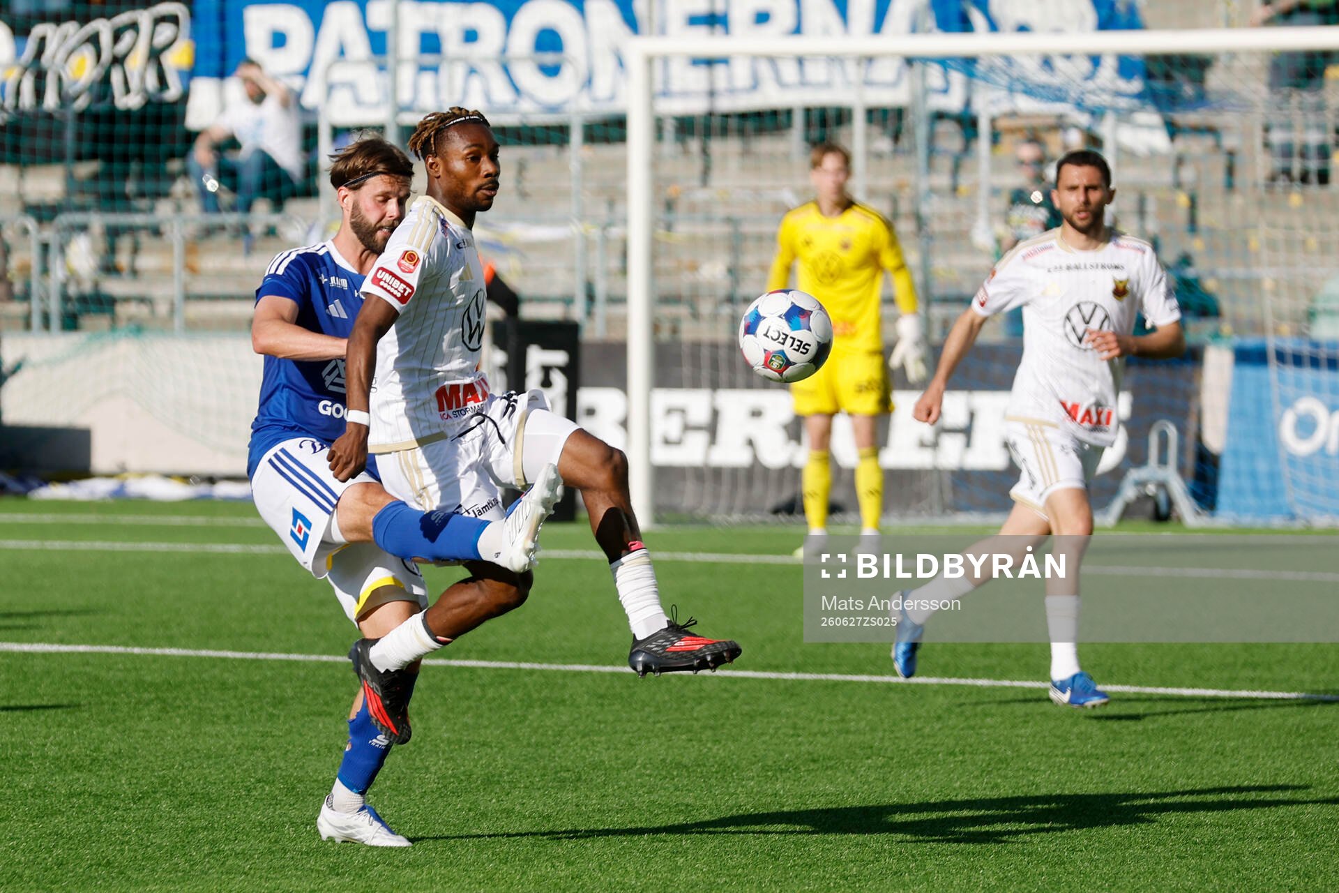 Östersunds Michael Aduragbemi Oluwayemi