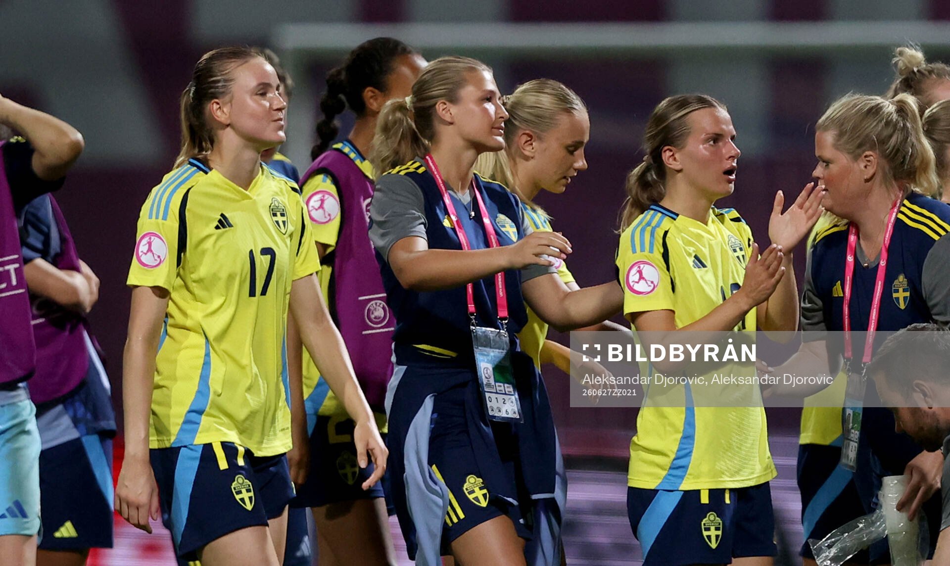 Fabienne Bartholdson and Agnes Ekberg of Sweden