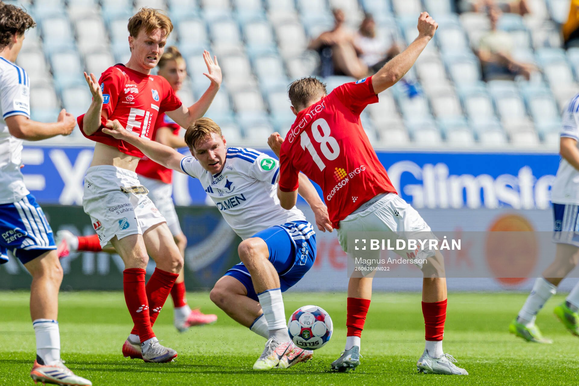 Norrbys Julius Johansson och IFK Norrköpings Aleksander