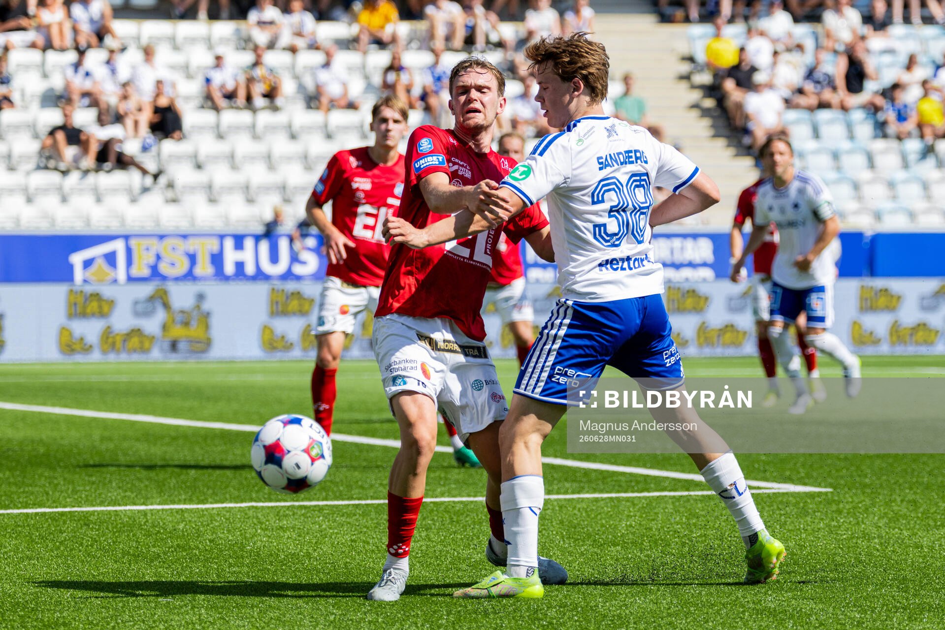 Norrbys Charlie Axede och IFK Norrköpings Ture Sandberg