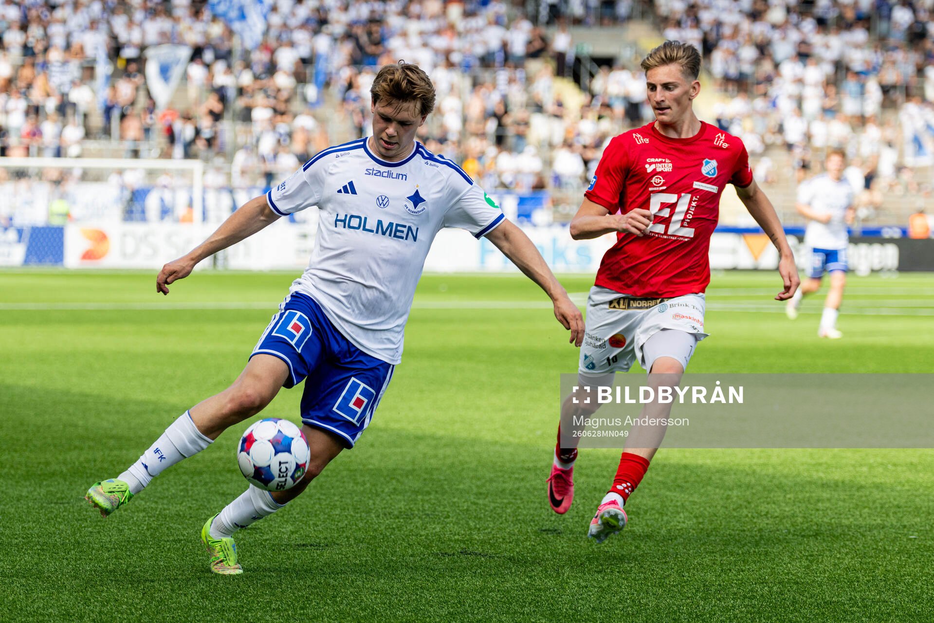IFK Norrköpings Ture Sandberg och Norrbys Jamie Bichis