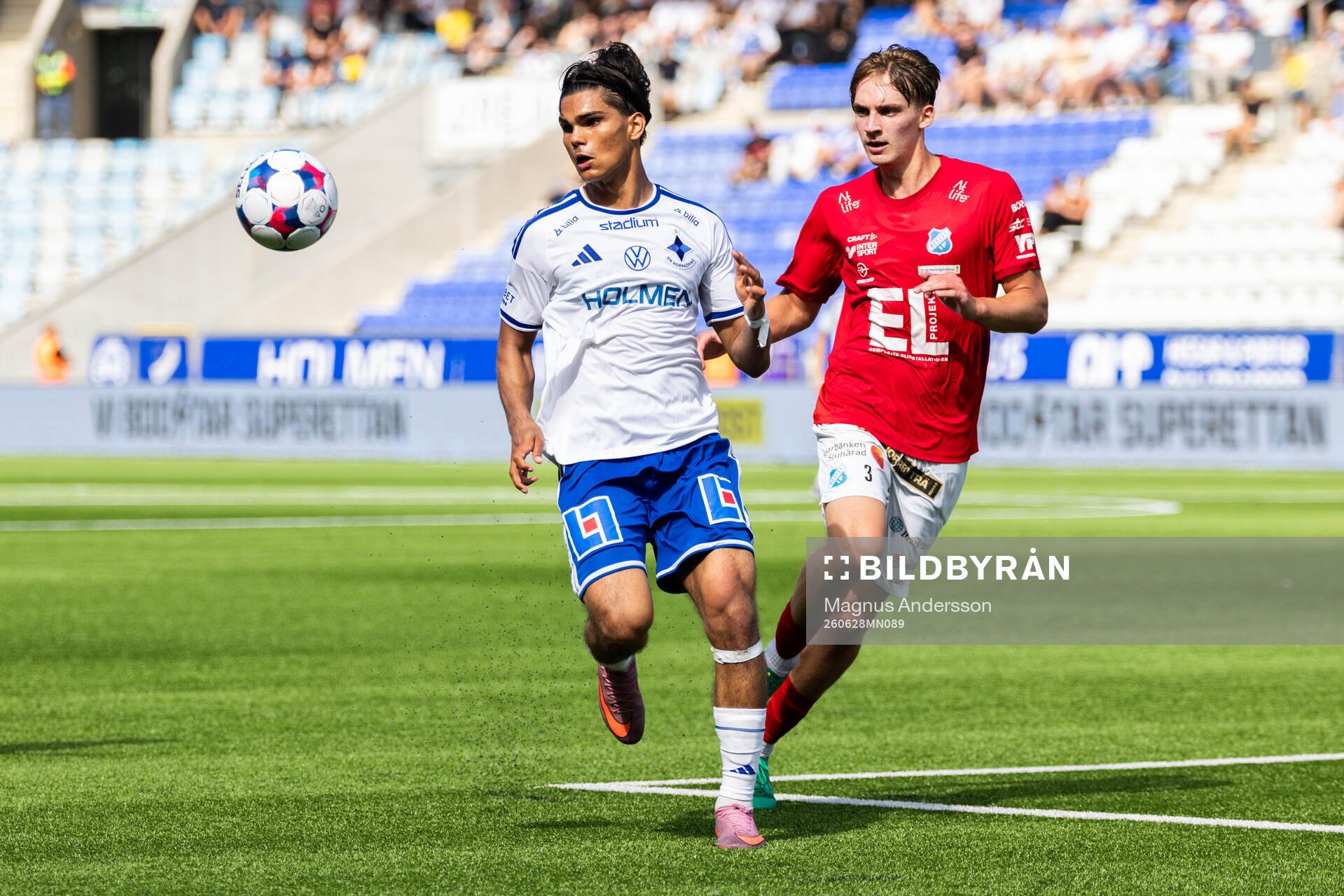 IFK Norrköpings Noel Sernelius och Norrbys Johannes Engvall