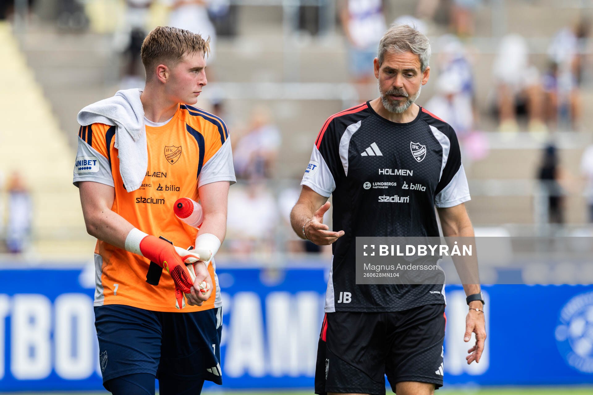 IFK Norrköpings målvakt Theo Krantz och målvaktstränare