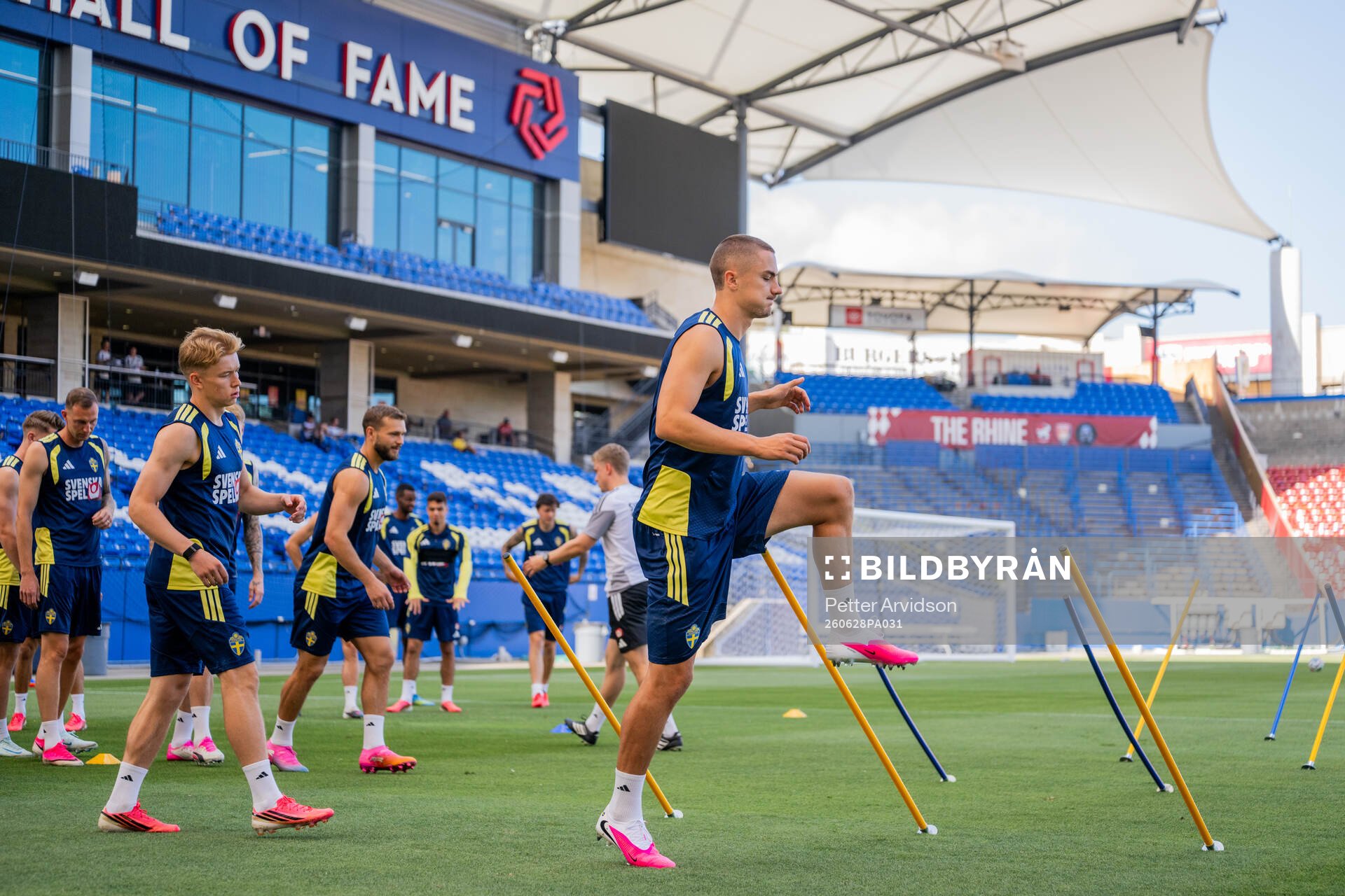Daniel Svensson and Gustaf Lagerbielke of the Swedish