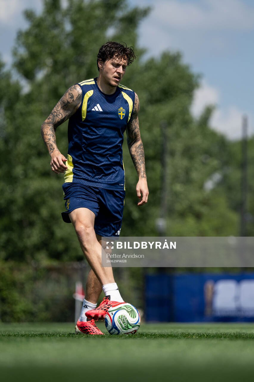 Victor Nilsson Lindelöf of the Swedish national football