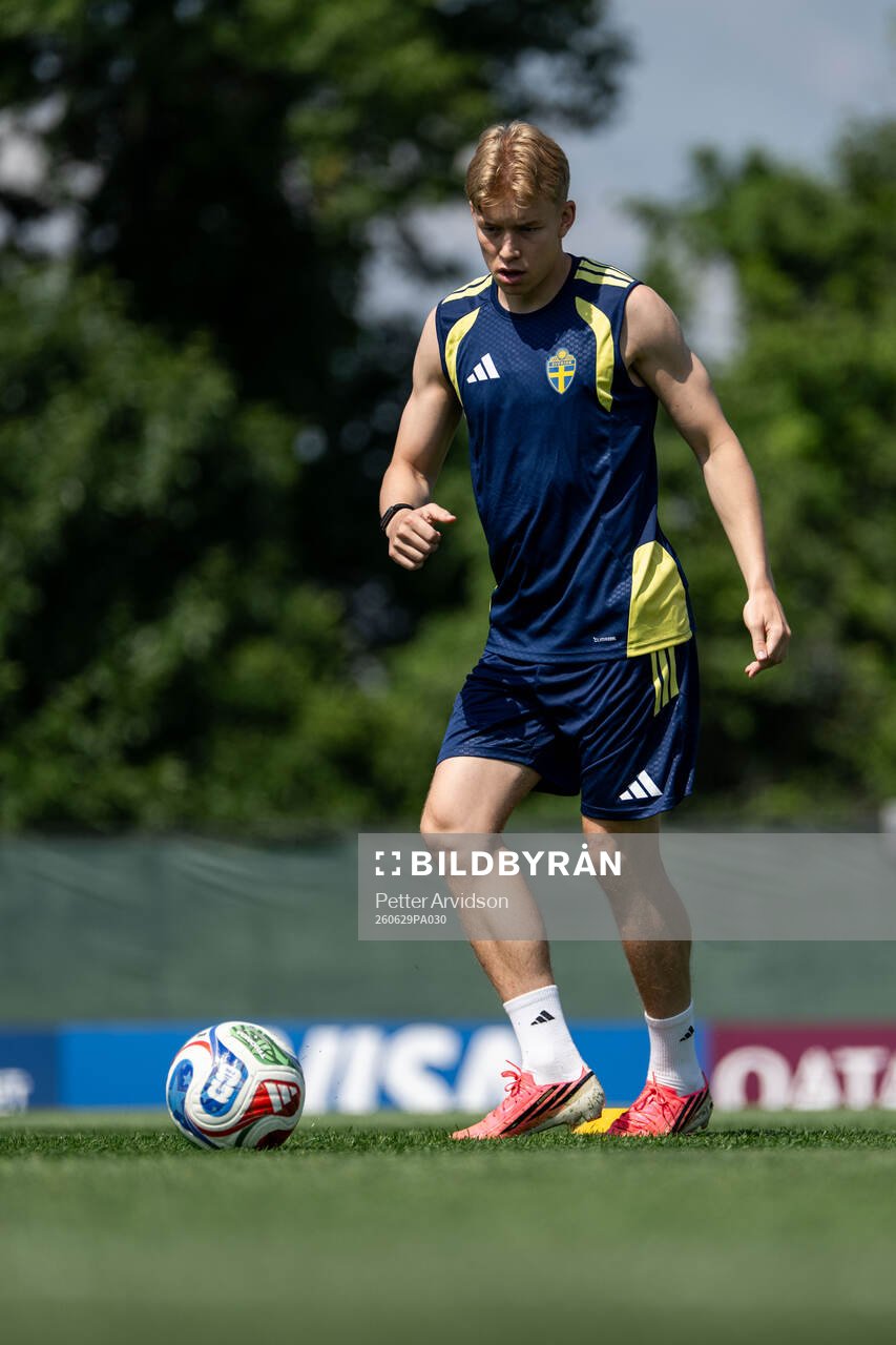 Daniel Svensson of the Swedish national football team at a
