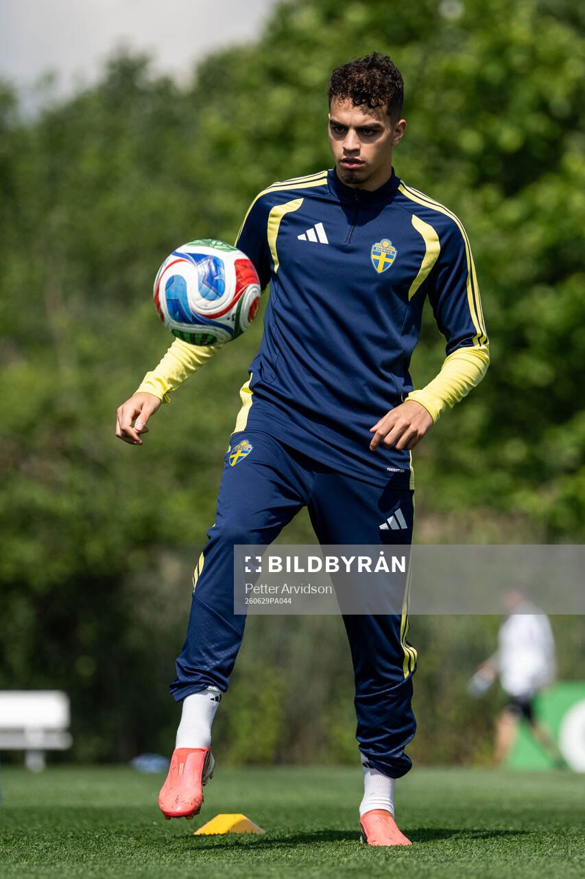 Yasin Ayari of the Swedish national football team at a
