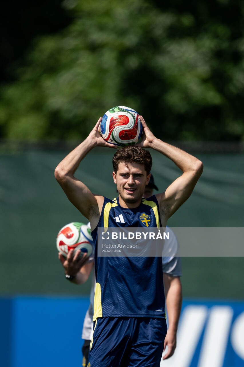 Besfort Zeneli of the Swedish national football team at a