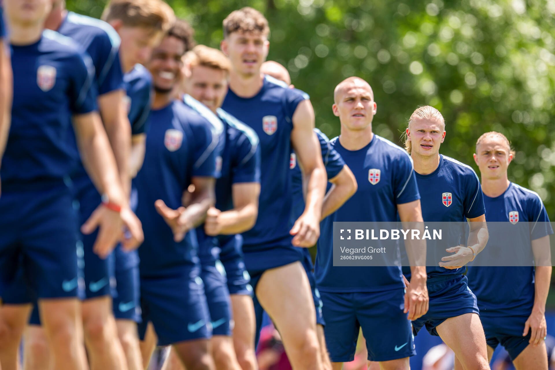 Erling Braut Haaland and players of the Norwegian national