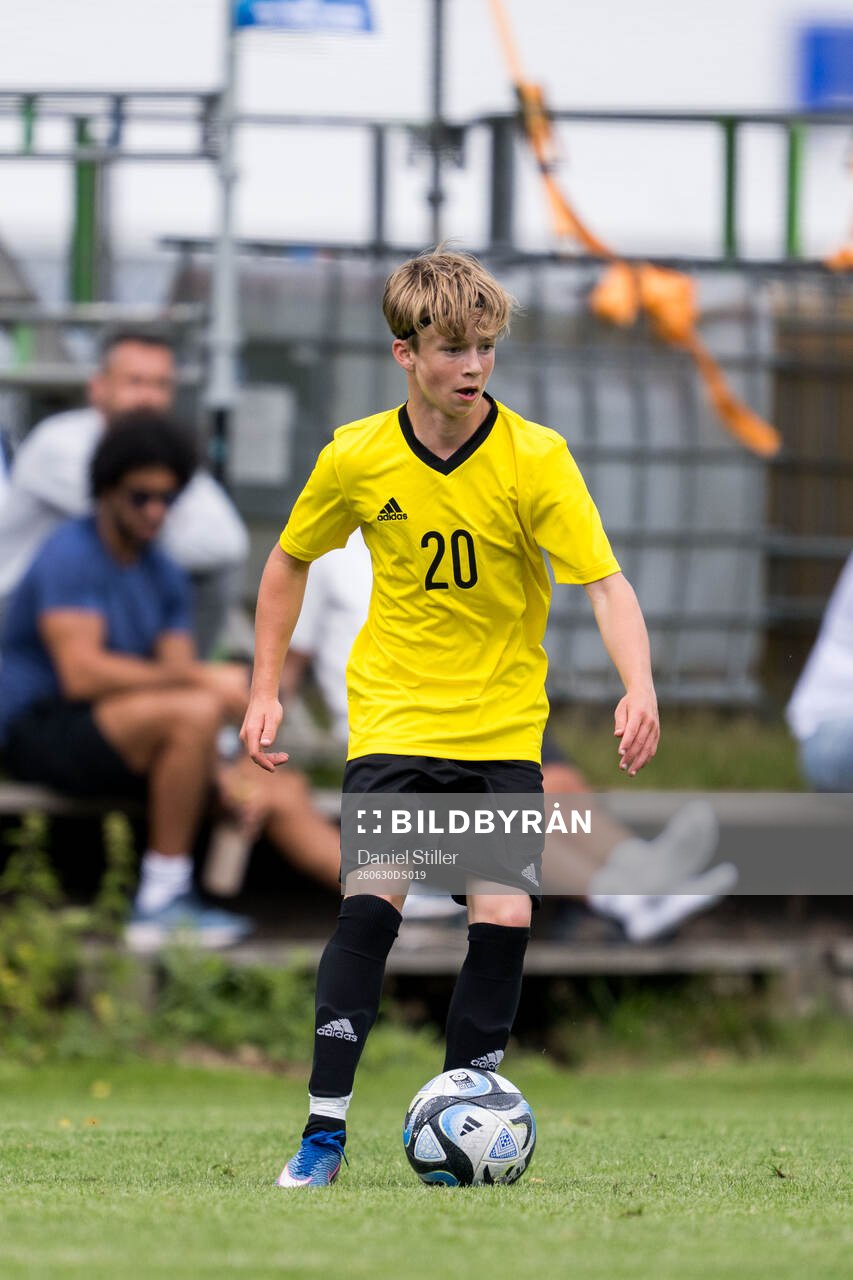 Ft2s Adrian Andersson Vågberg, Åsebro IF