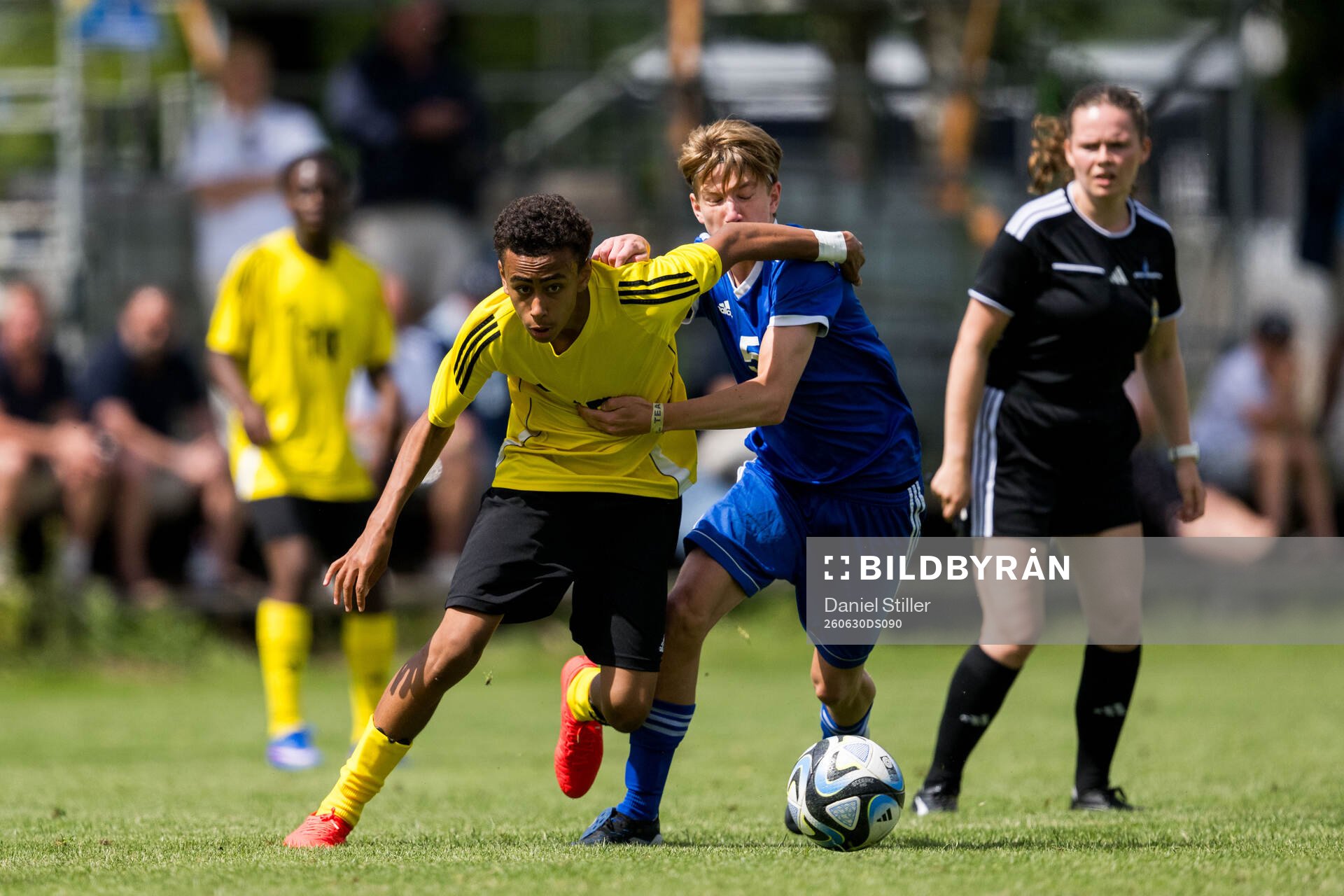 Lag1s Gabriel Ekengren, IF Brommapojkarna och Lag2s Charley