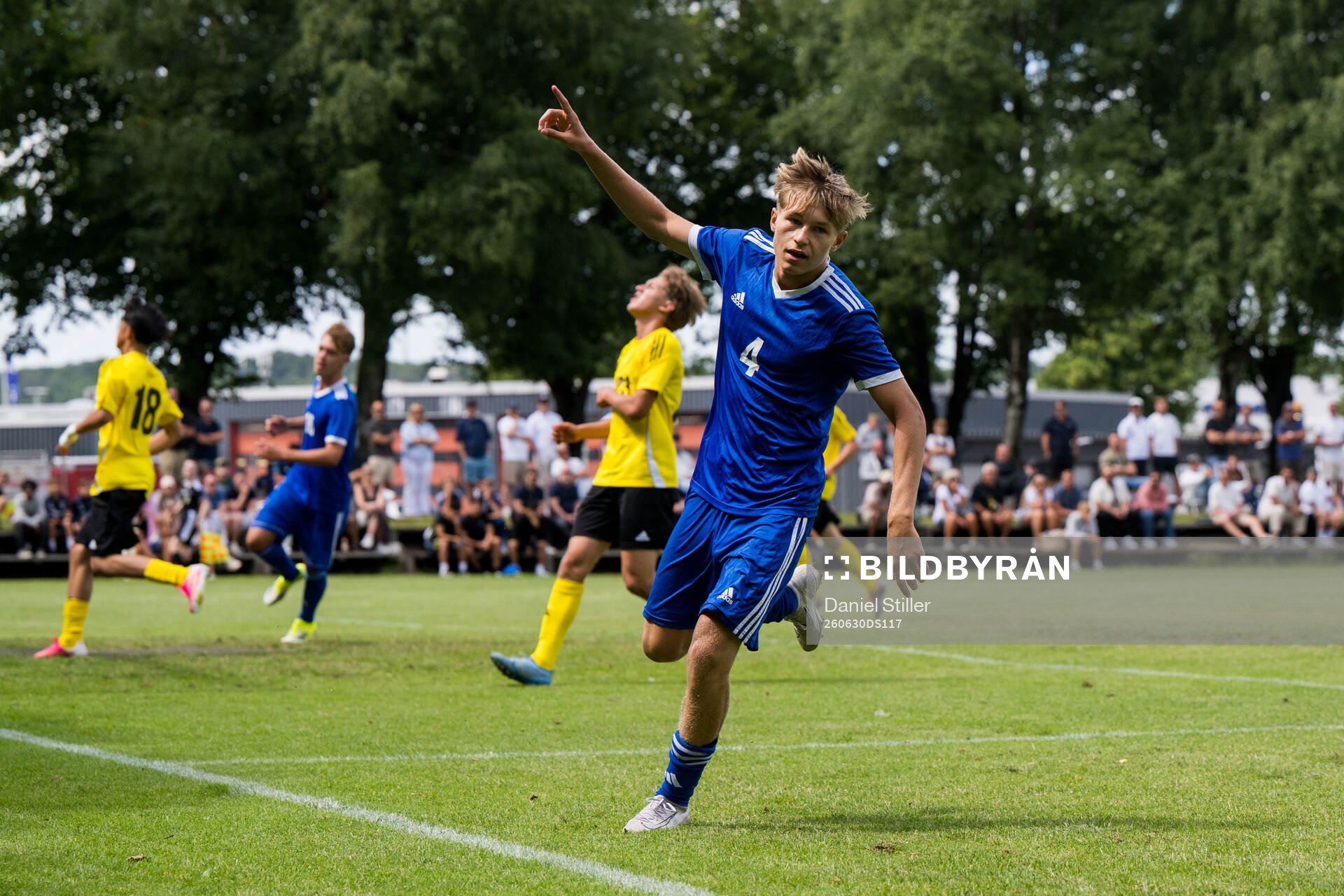 Lag2s Milan Jovanovic, FC Nordsjälland jublar