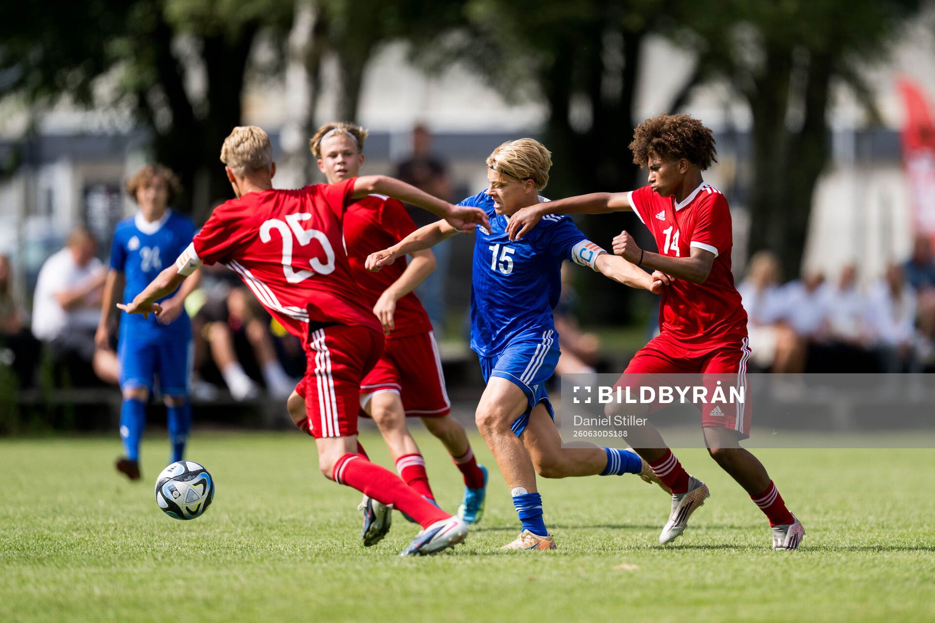 Lag5s Frans Jönsson, Ystads IF FF och Lag6s Zion Prince