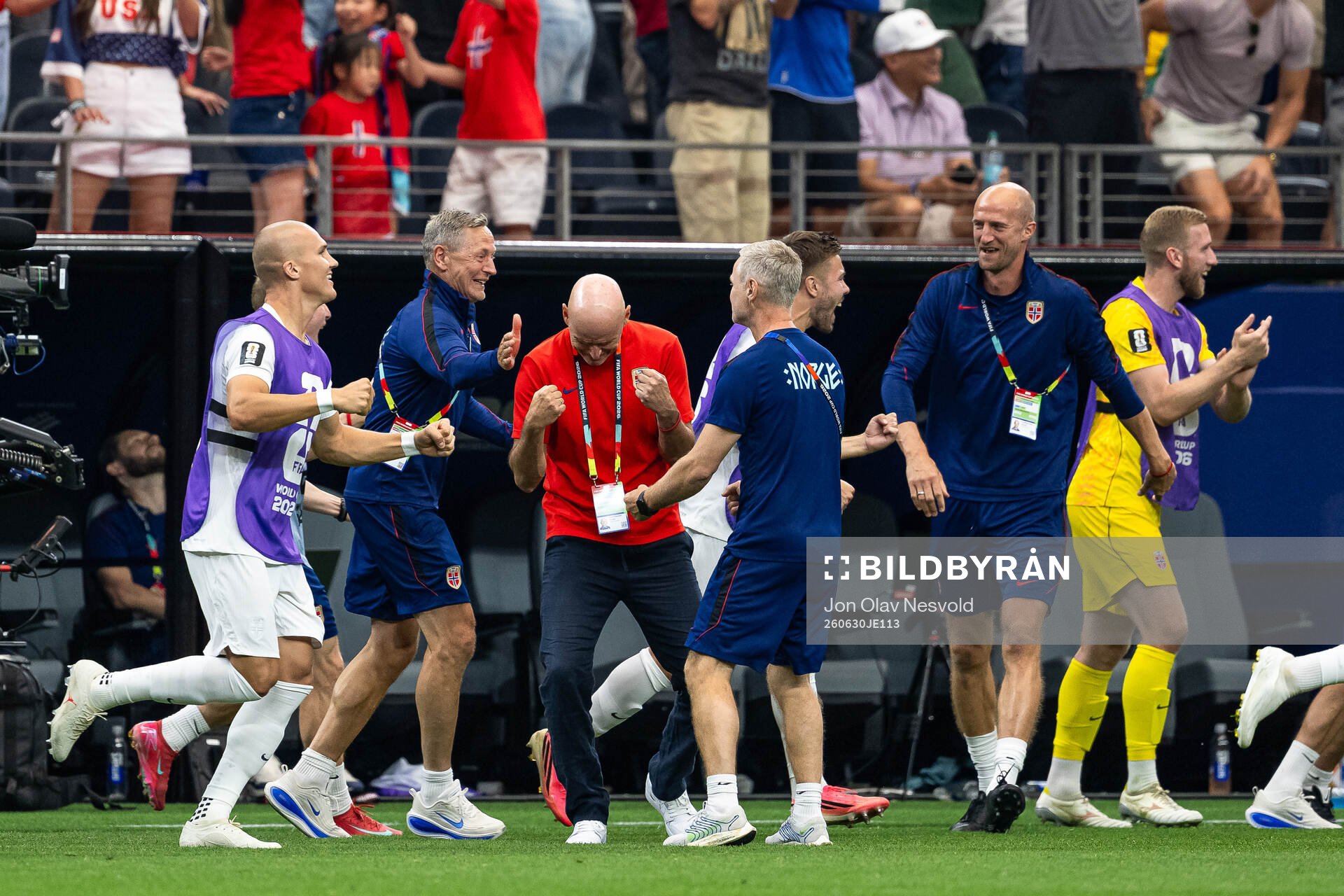 Head coach Ståle Solbakken of Norway celebrates